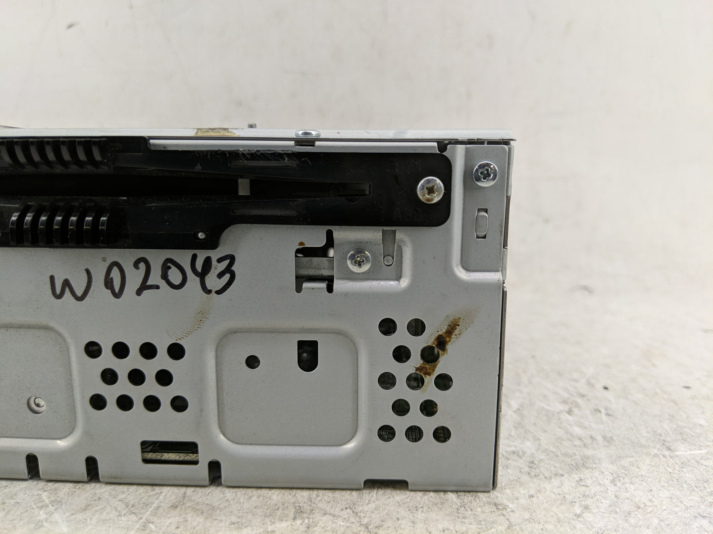 2013-2015 Ford Fusion Radio AM FM Cd Player Receiver Replacement P/N:DS7T-19C107-BH Fits Fits 2013 2014 2015 OEM Used Auto P