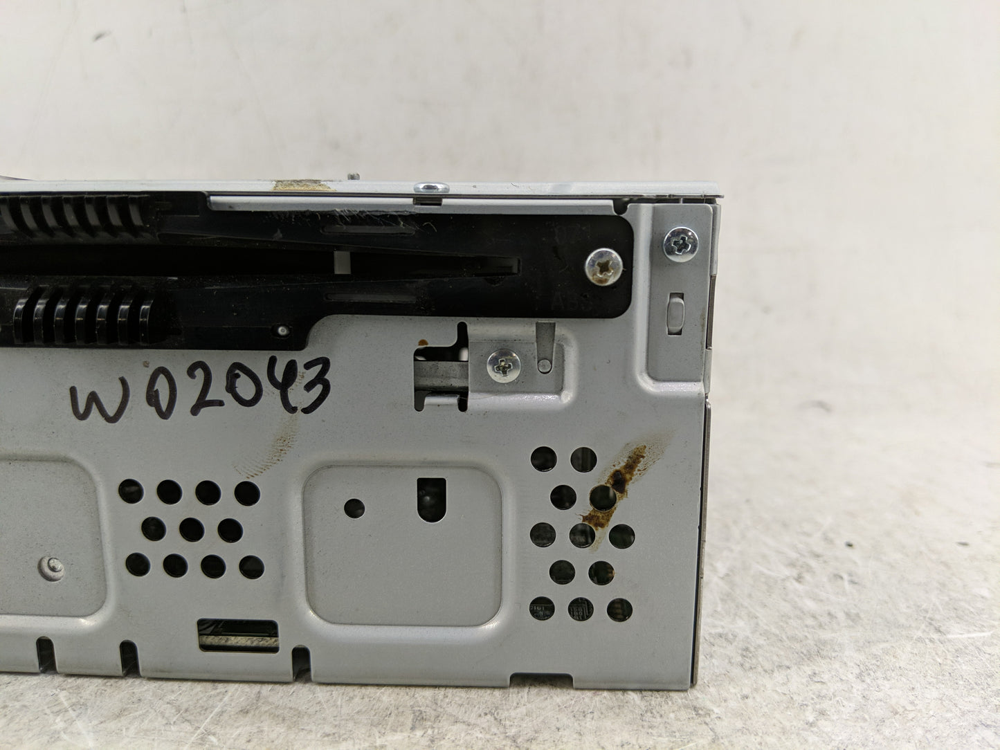 2013-2015 Ford Fusion Radio AM FM Cd Player Receiver Replacement P/N:DS7T-19C107-BH Fits Fits 2013 2014 2015 OEM Used Auto P