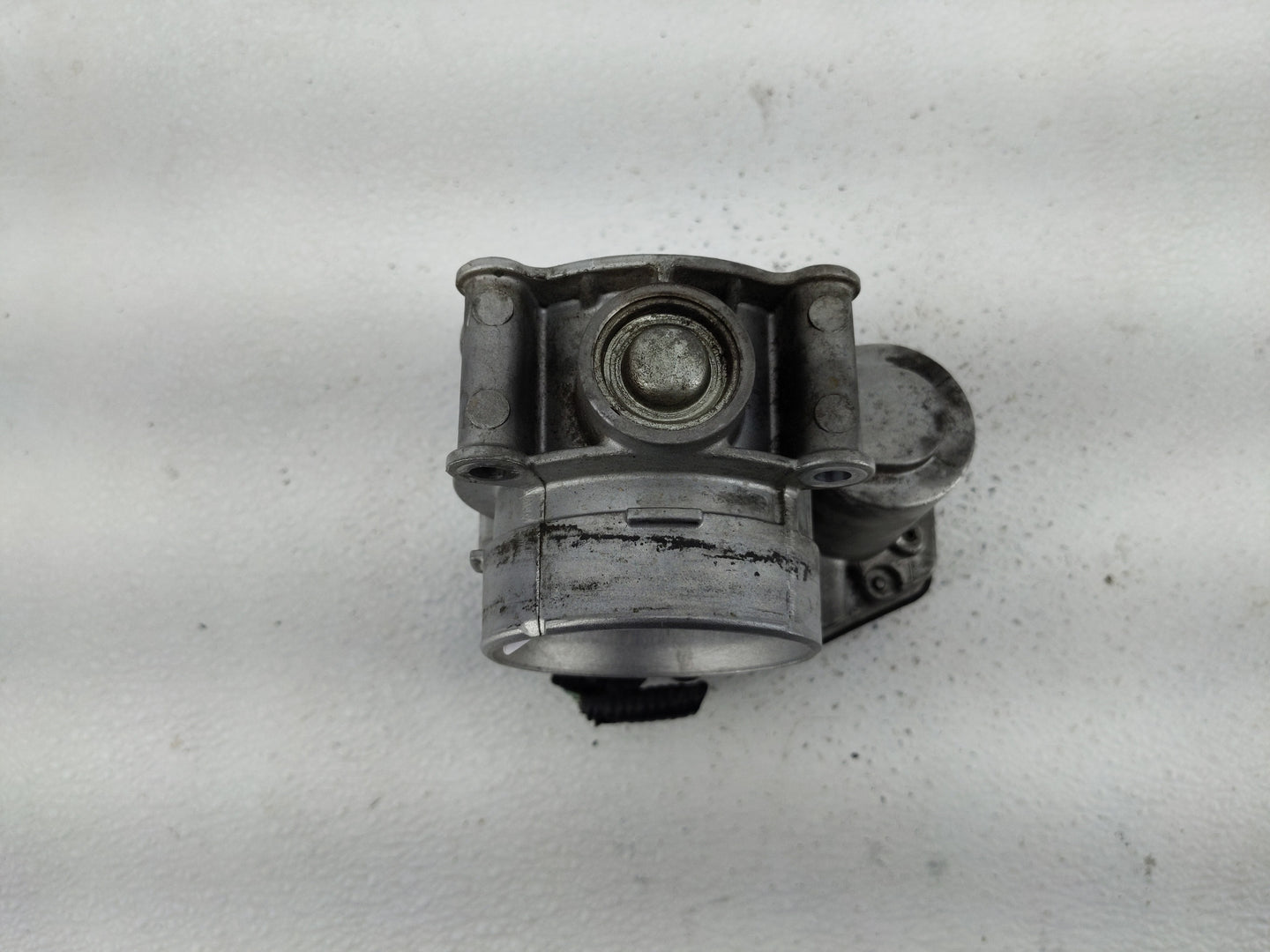 2013-2020 Ford Fusion Throttle Body P/N:DS7E-9F991-AF Fits Fits 2013 2014 2015 2016 2017 2018 2019 2020 2021 2022 OEM Used A
