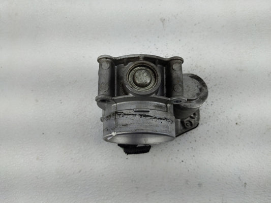 2013-2020 Ford Fusion Throttle Body P/N:DS7E-9F991-AF Fits Fits 2013 2014 2015 2016 2017 2018 2019 2020 2021 2022 OEM Used Auto Parts