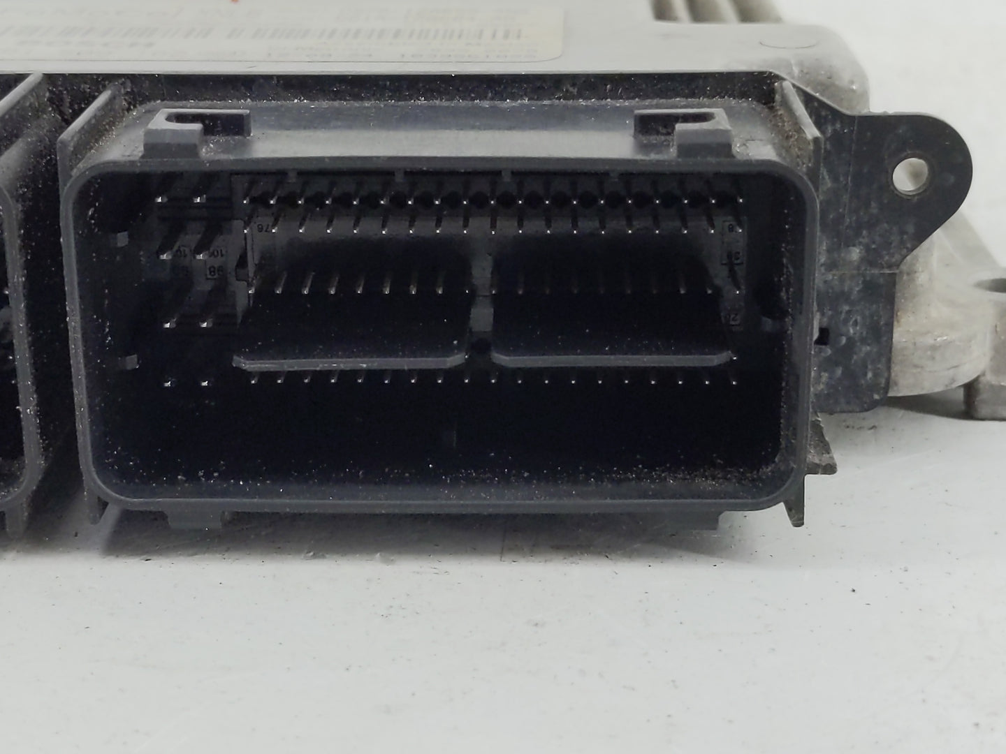 2013 Ford Fusion PCM Engine Control Computer ECU ECM PCU OEM P/N:0 261 S09 580 DS7A-12A650-ANJ Fits OEM Used Auto Parts - Oe