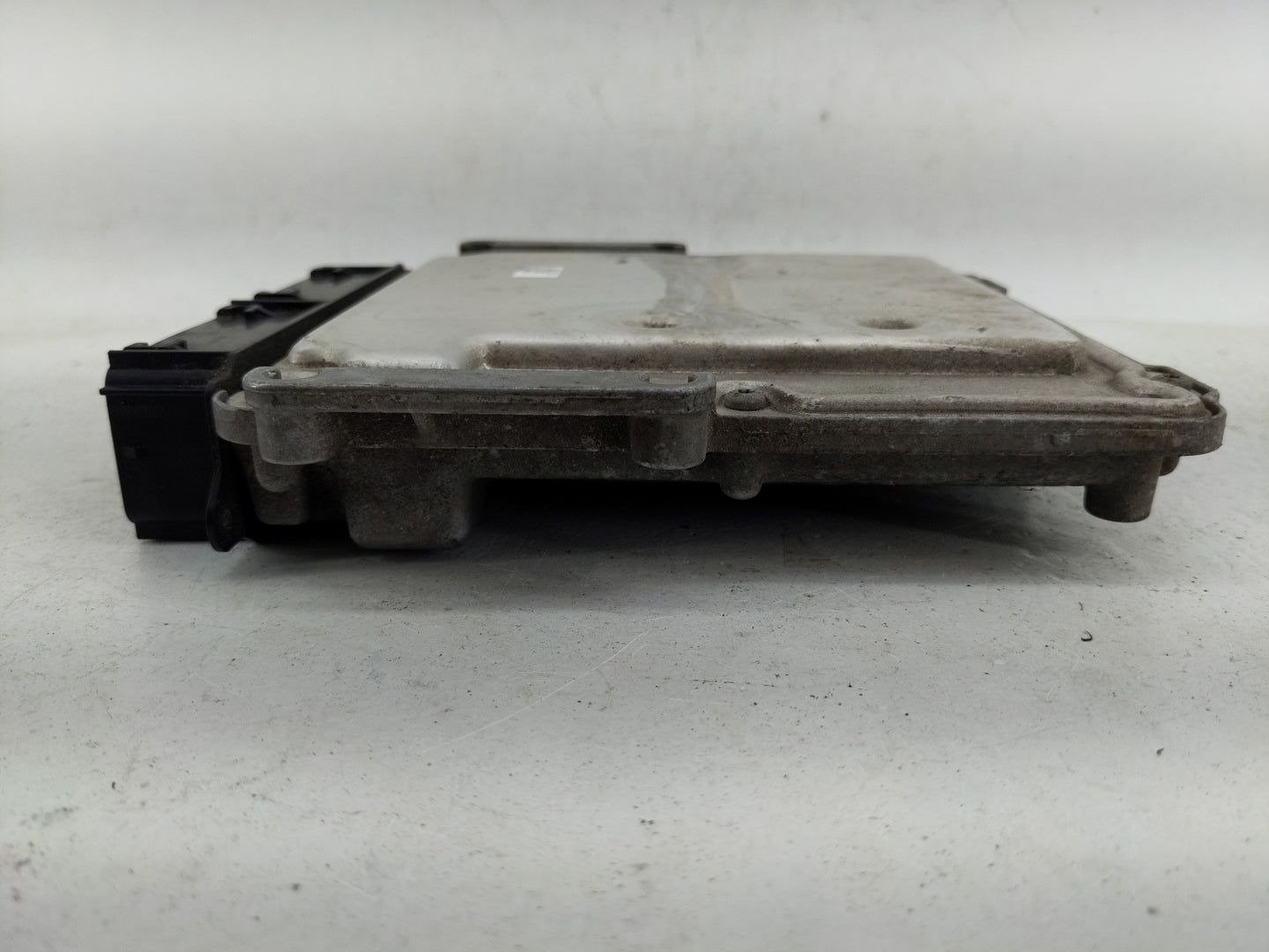 2013 Ford Fusion PCM Engine Control Computer ECU ECM PCU OEM P/N:0 261 S09 580 DS7A-12A650-ANJ Fits OEM Used Auto Parts - Oe