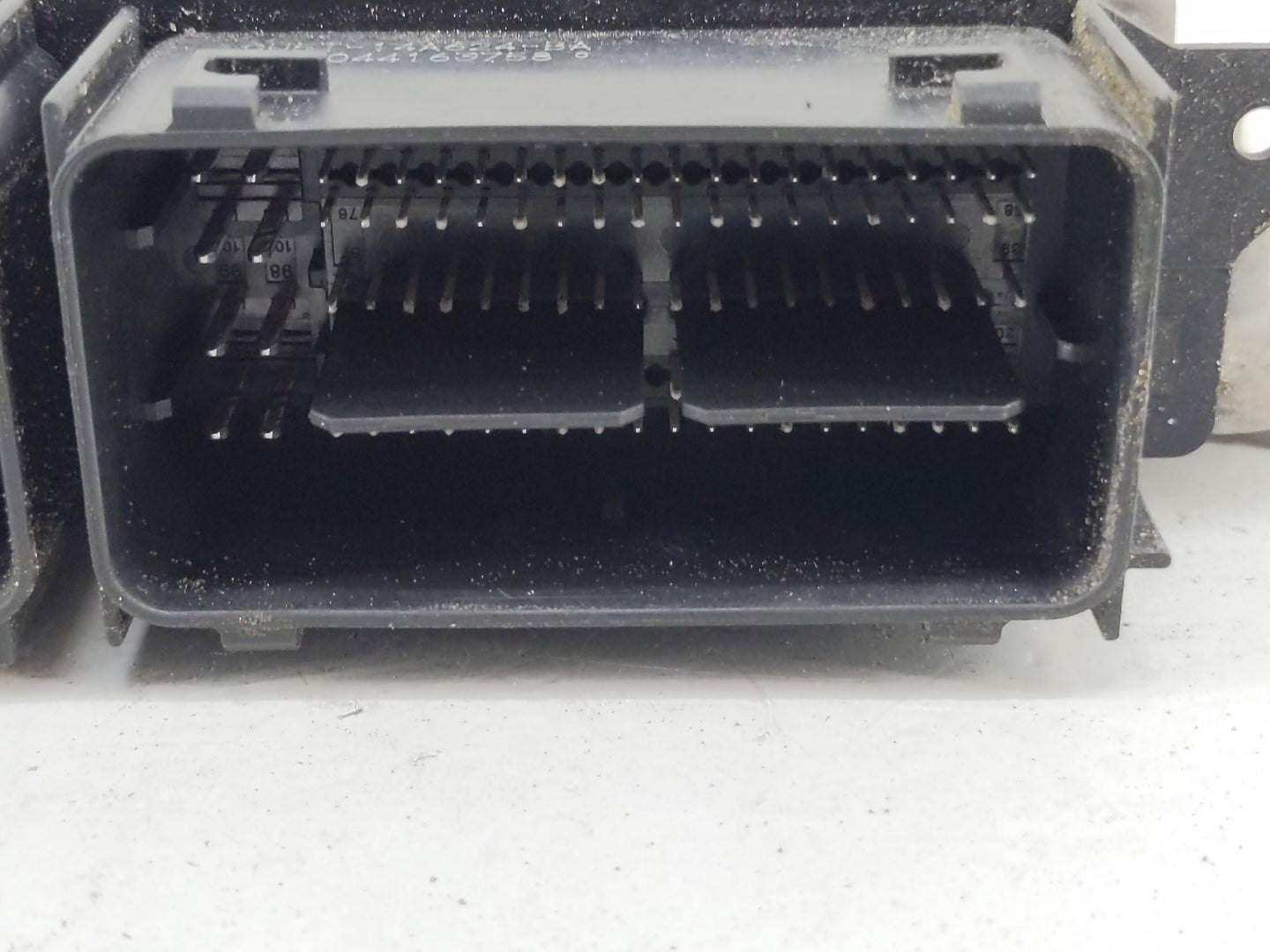 2013 Ford Fusion PCM Engine Control Computer ECU ECM PCU OEM P/N:0 261 S09 580 DS7A-12A650-ANJ Fits OEM Used Auto Parts - Oe