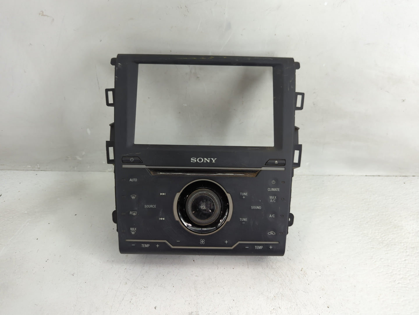 2013 Ford Fusion Radio AM FM Cd Player Receiver Replacement P/N:DS7T-18E245-PS Fits OEM Used Auto Parts - Oemusedautoparts1.