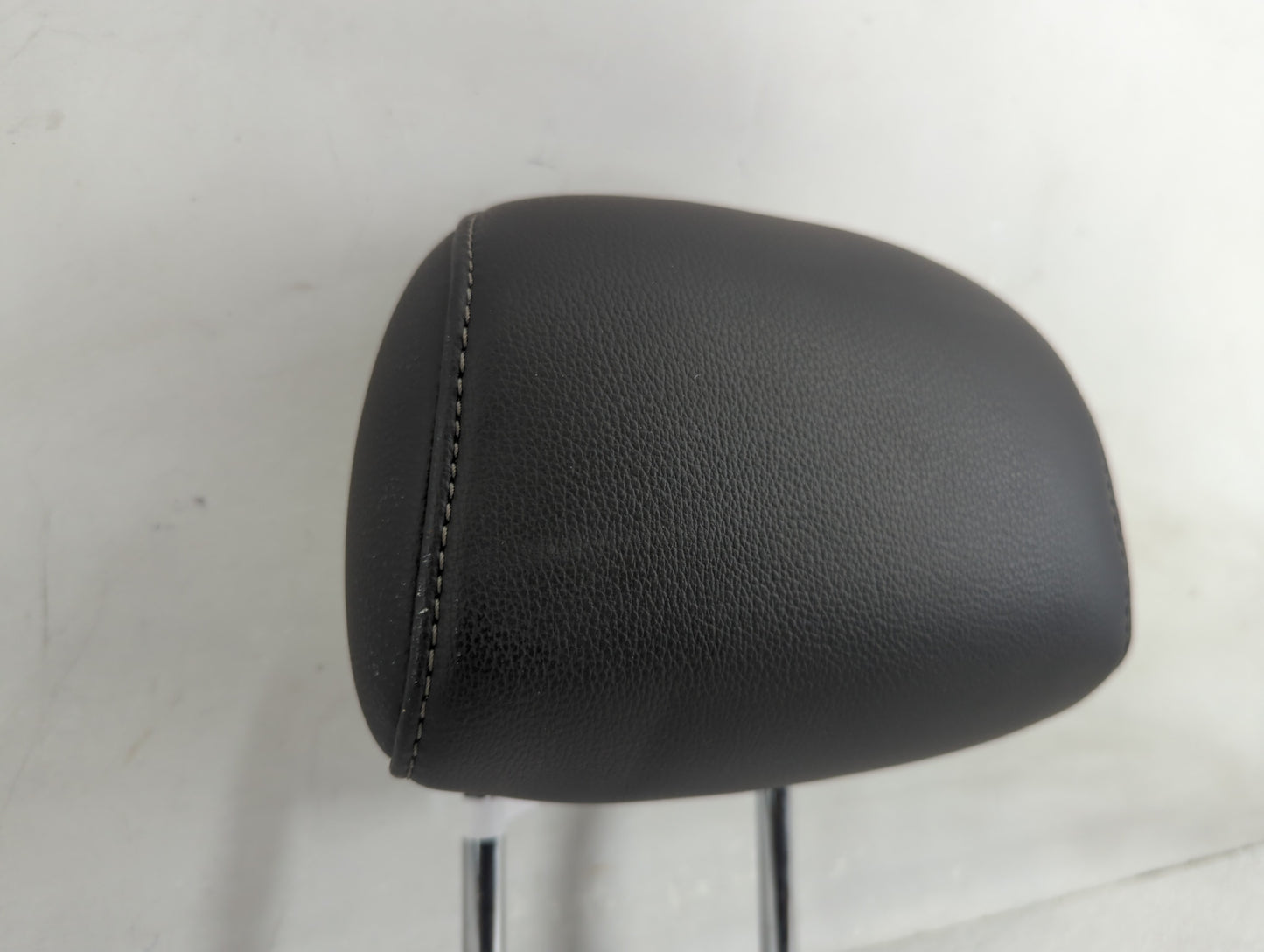 2013 Ford Fusion Headrest Head Rest Rear Seat Fits Fits 1999 2000 2001 2002 2003 OEM Used Auto Parts - Oemusedautoparts1.com