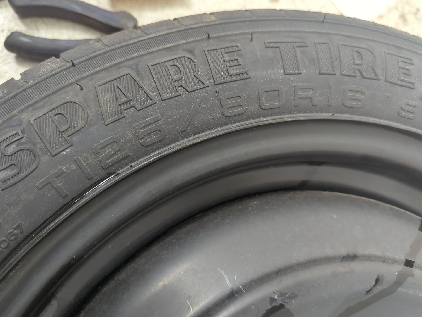 2013-2020 Ford Fusion Spare Donut Tire Wheel Rim Oem 1264607 - Oemusedautoparts1.com