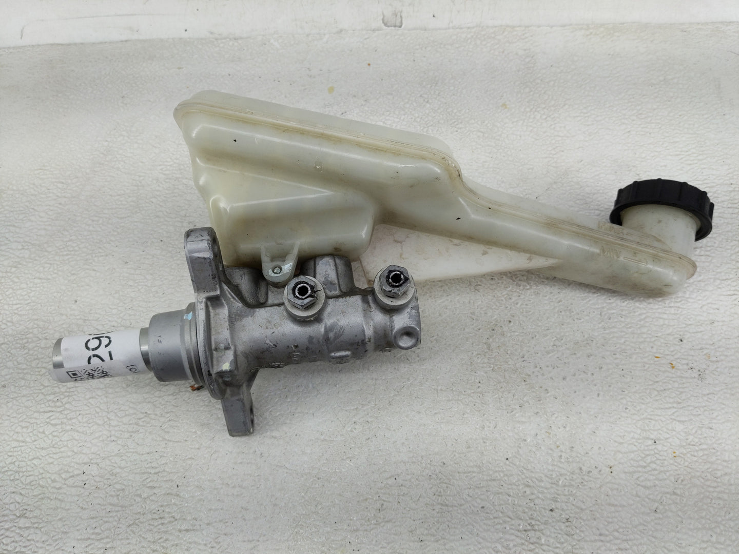 2013 Ford Fusion Power Brake Booster Oem 1290082 - Oemusedautoparts1.com