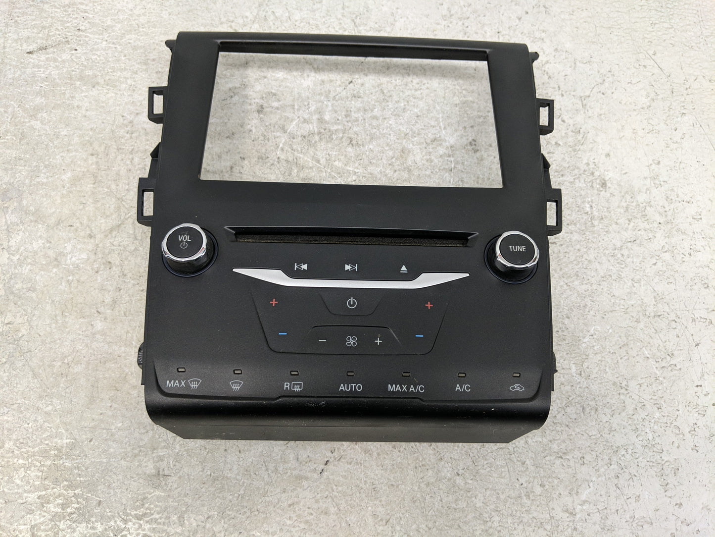 2013-2014 Ford Fusion Radio Control Panel - Oemusedautoparts1.com