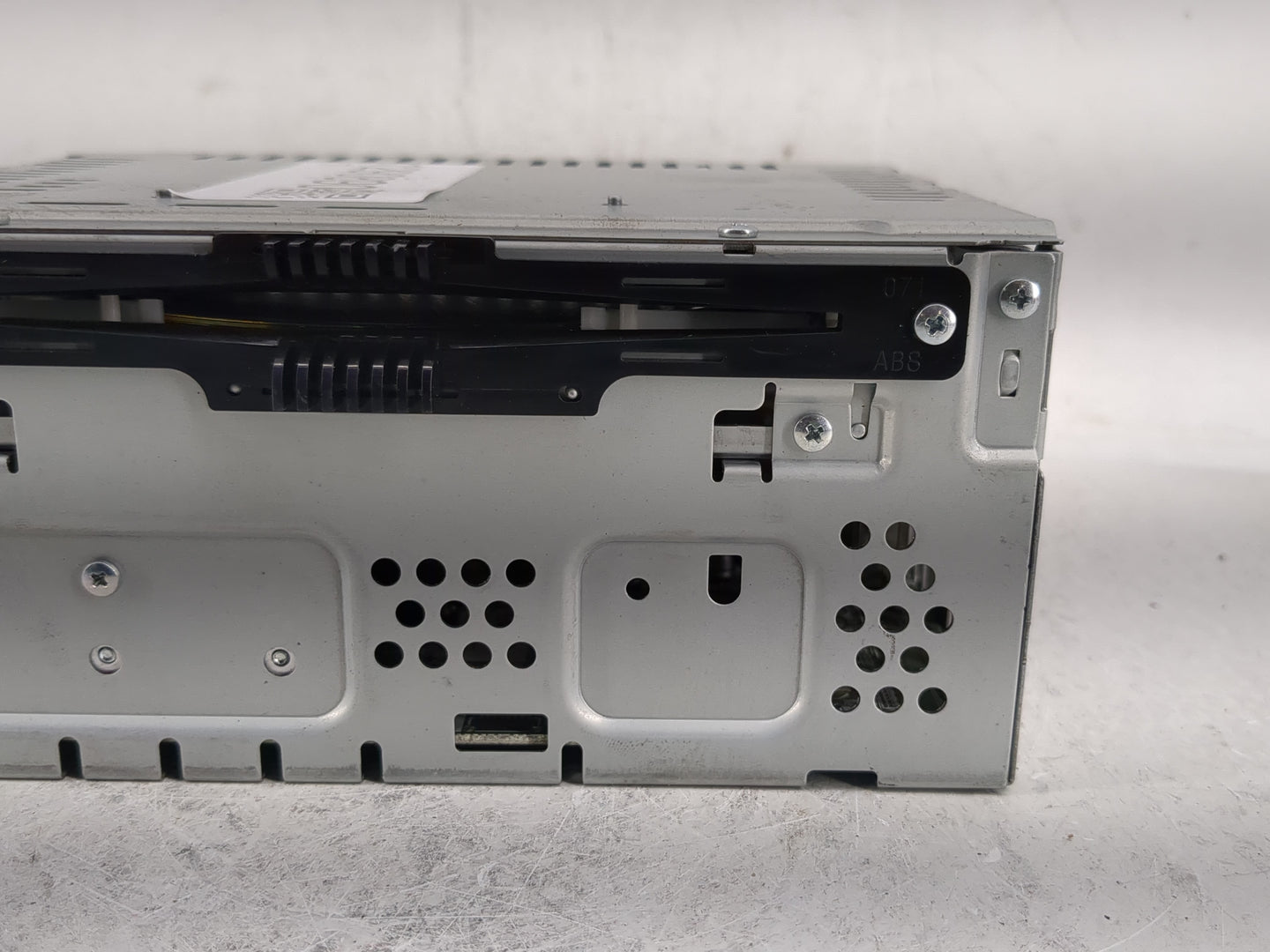 2013-2015 Ford Fusion Radio AM FM Cd Player Receiver Replacement P/N:DS7T-19C107-BK Fits Fits 2013 2014 2015 OEM Used Auto P