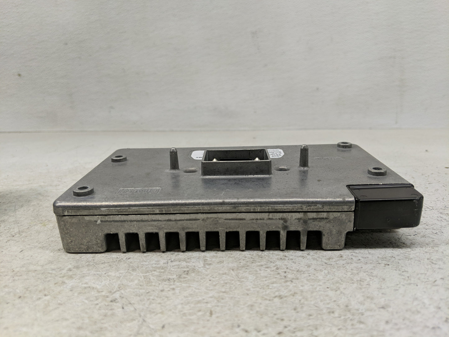 2013-2014 Ford Fusion Chassis Control Module Ccm Bcm Body Control - Oemusedautoparts1.com