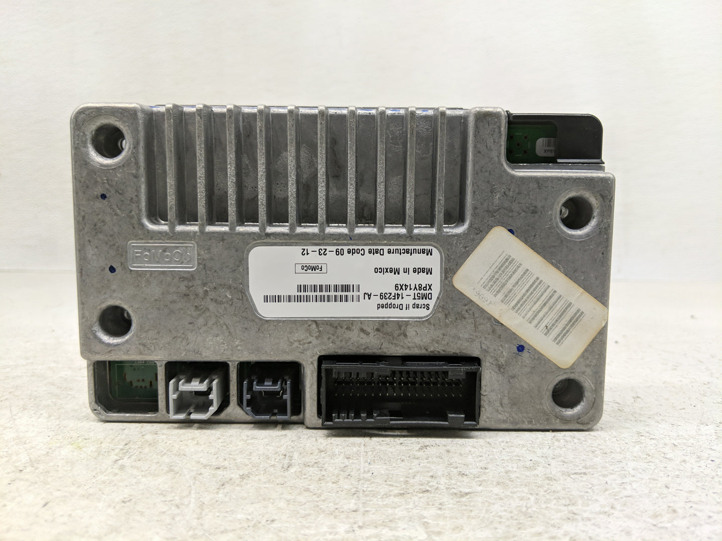 2013 Ford Fusion PCM Engine Control Computer ECU ECM PCU OEM P/N:XP8Y14X9 DM5T-14F239-AJ Fits OEM Used Auto Parts - Oemuseda