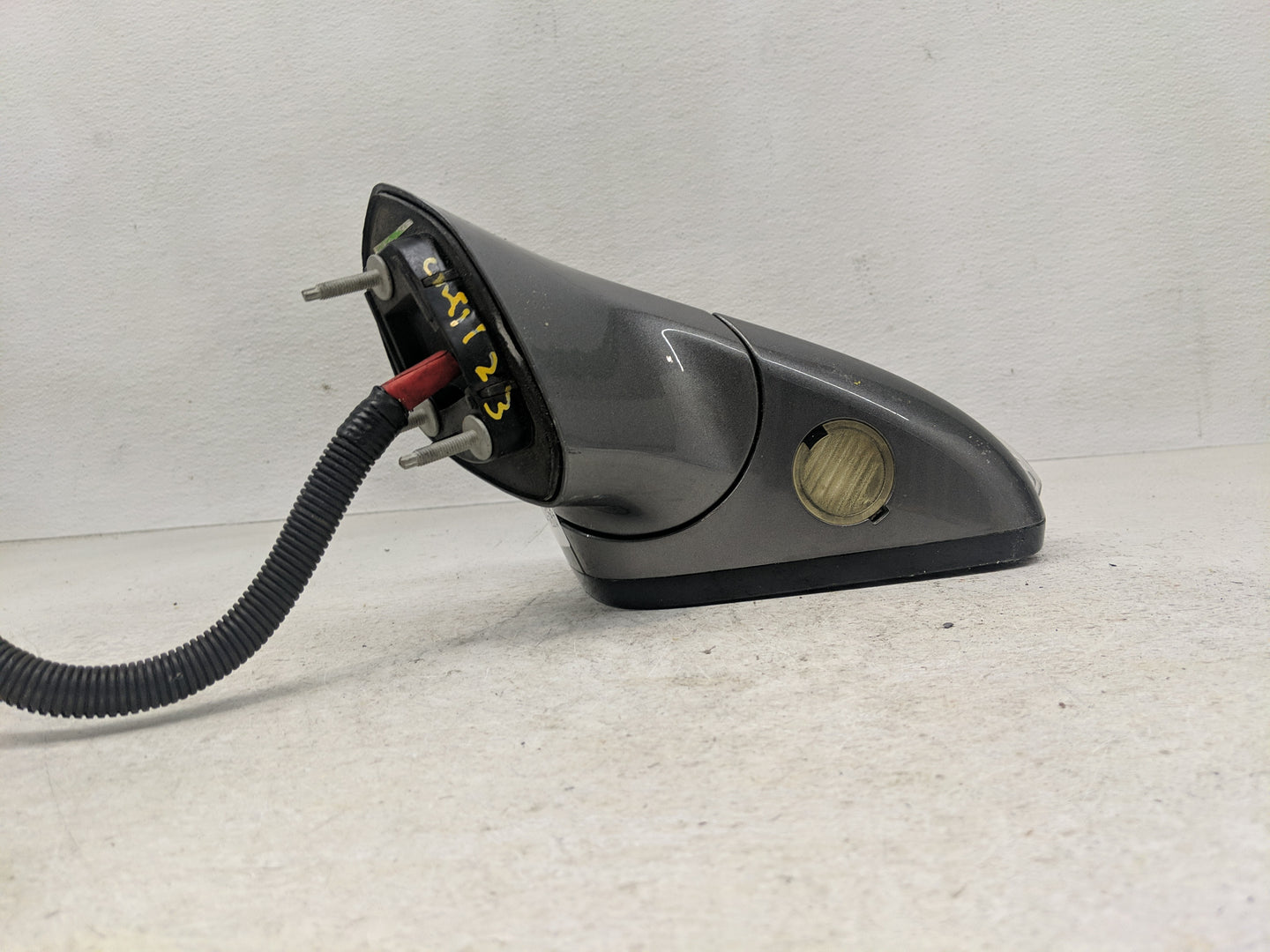 2013-2014 Ford Fusion Driver Side View Mirror - Left Door Mirror OEM Used - Oemusedautoparts1.com