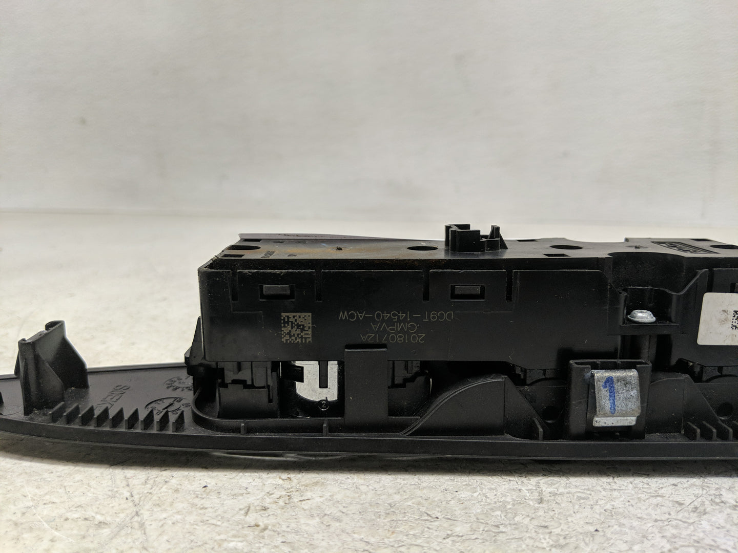 2013-2020 Ford Fusion Master Power Window Switch Replacement Driver Side Left P/N:DC9T-14540-ACW Fits OEM Used Auto Parts - 