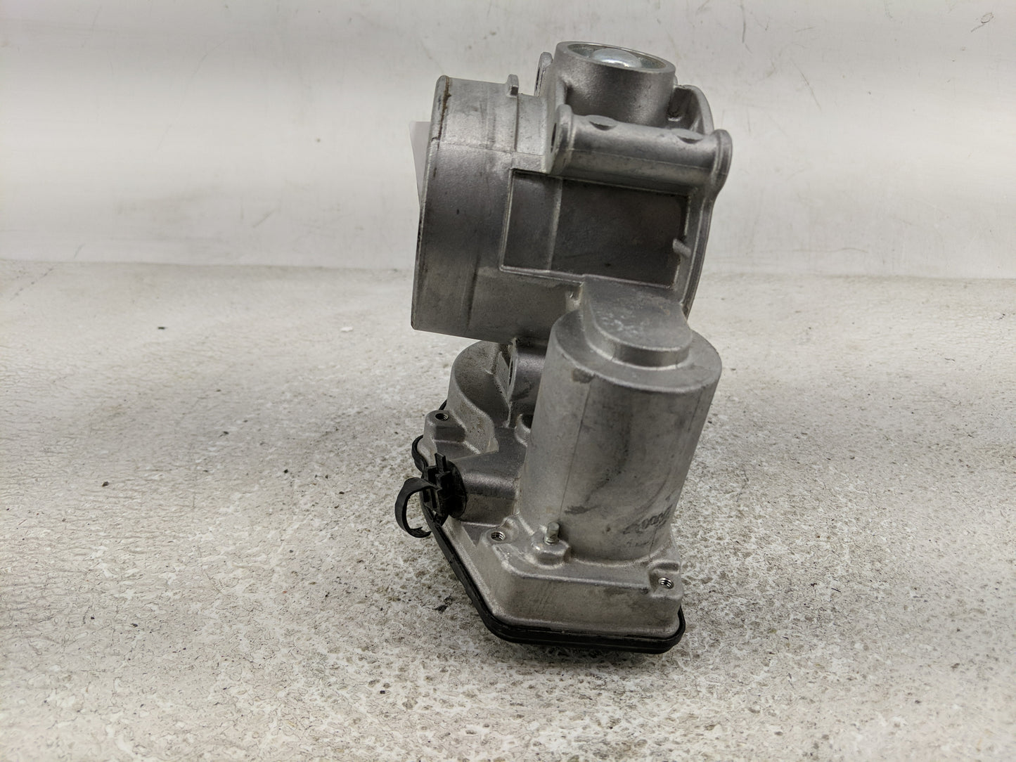 2013-2020 Ford Fusion Throttle Body P/N:DS7E-9F991-AK DS7E-9F991-AJ Fits Fits 2013 2014 2015 2016 2017 2018 2019 2020 2021 2