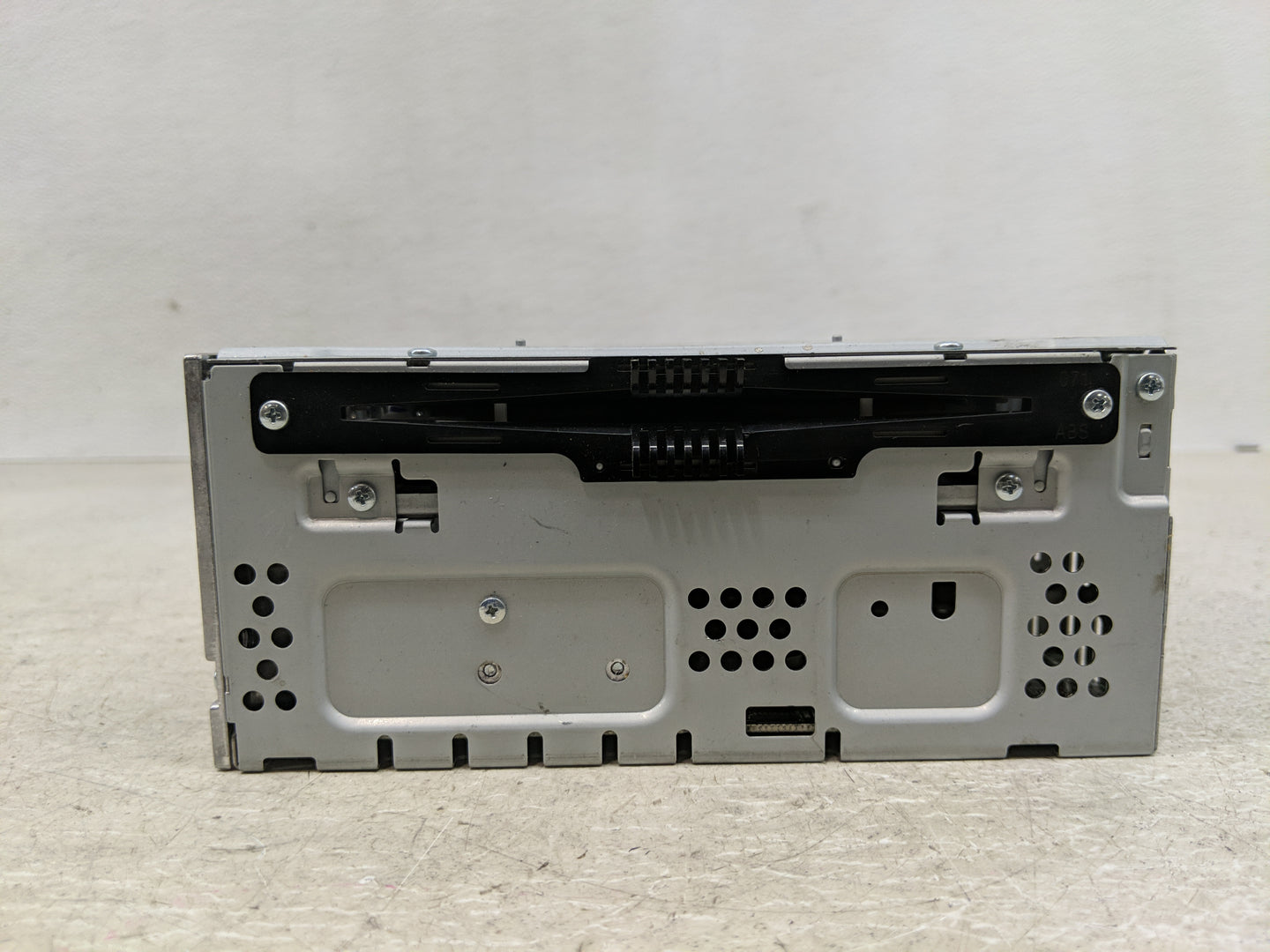2013-2015 Ford Fusion Radio AM FM Cd Player Receiver Replacement P/N:DS7T-19C107-BJ Fits Fits 2013 2014 2015 OEM Used Auto P