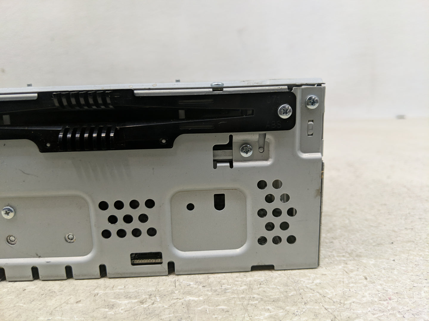 2013-2015 Ford Fusion Radio AM FM Cd Player Receiver Replacement P/N:DS7T-19C107-BJ Fits Fits 2013 2014 2015 OEM Used Auto P