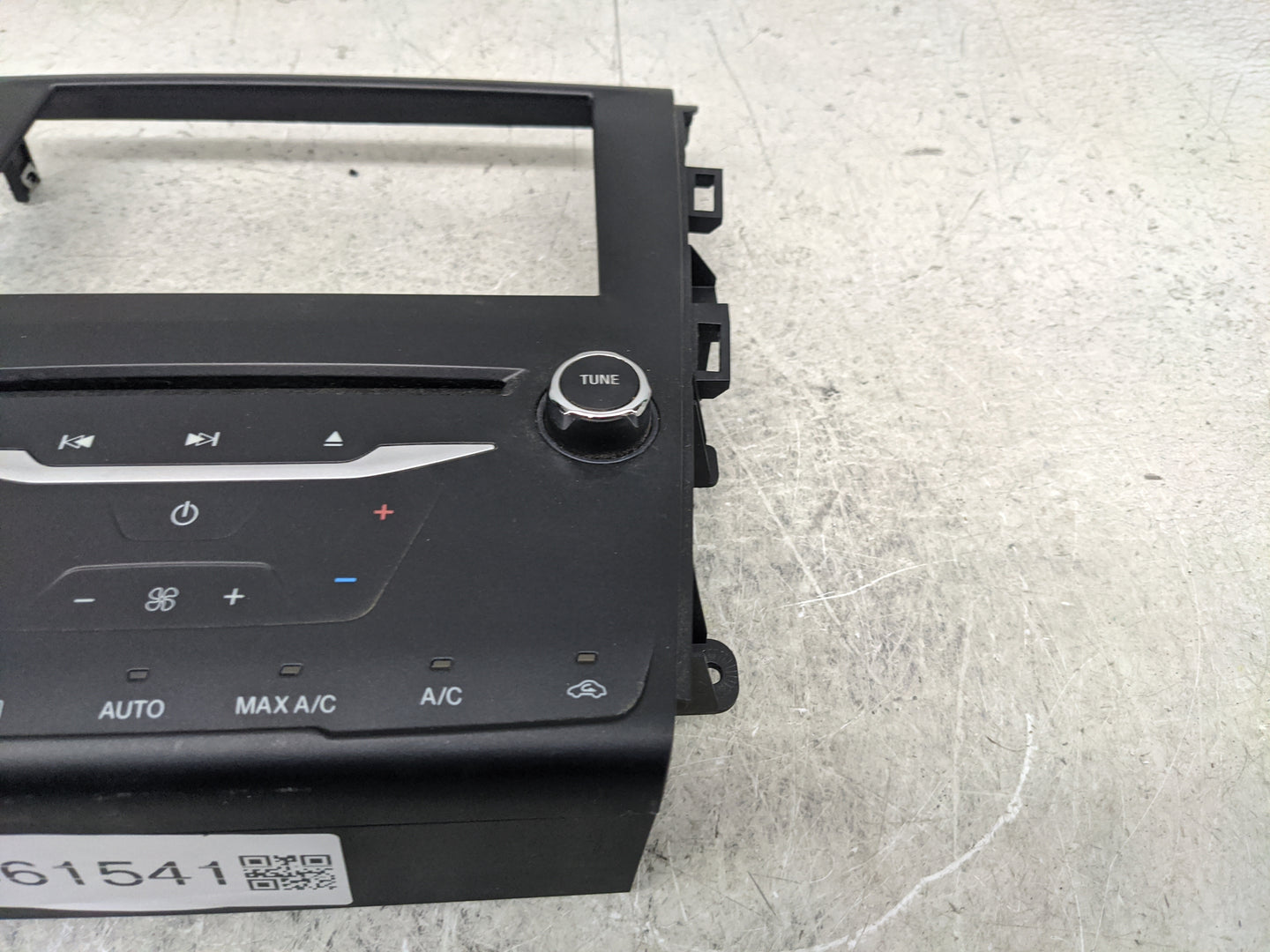 2013-2014 Ford Fusion Radio Control Panel - Oemusedautoparts1.com