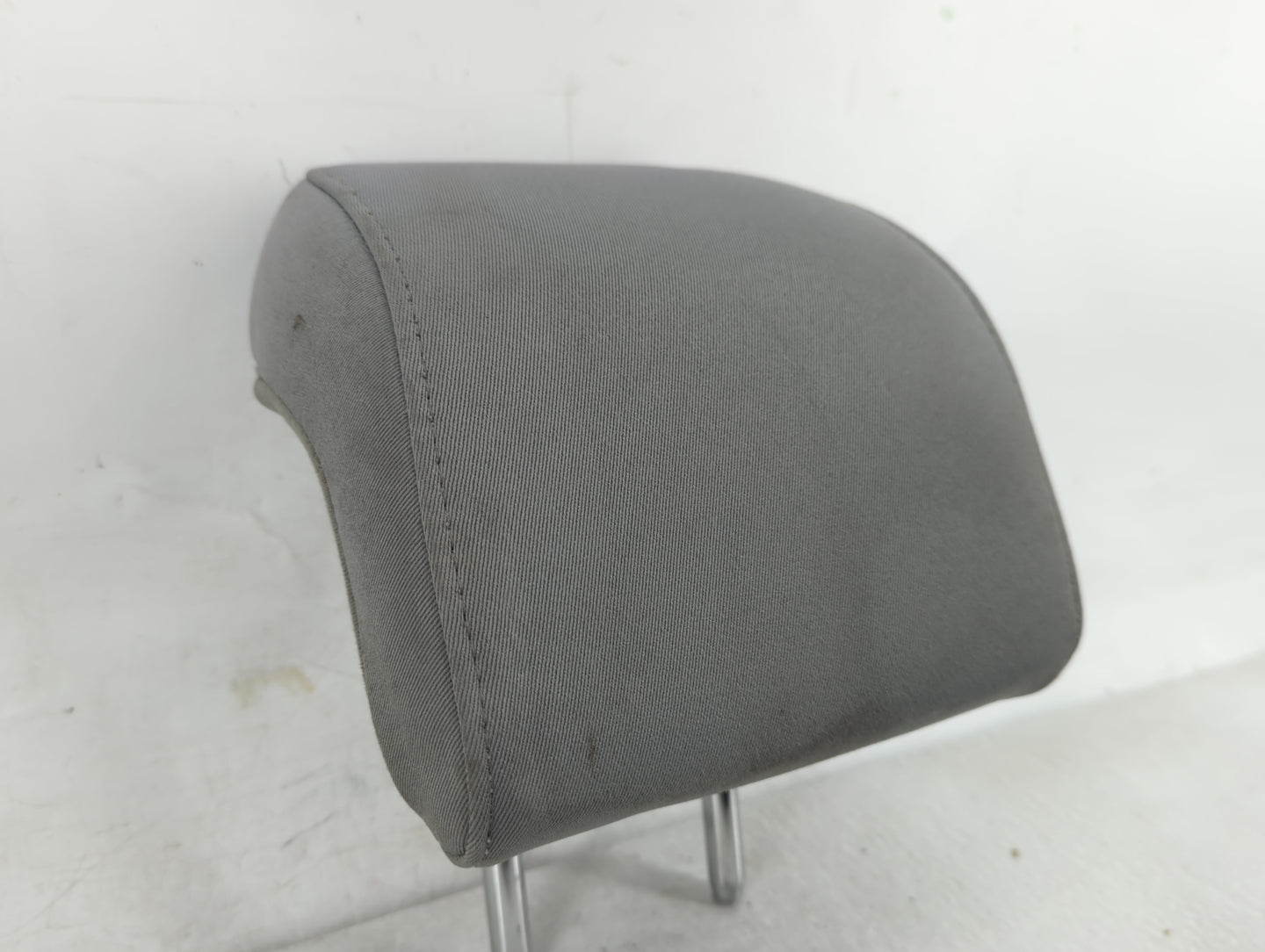 2013-2015 Ford Fusion Headrest Head Rest Rear Center Seat Fits Fits 2013 2014 2015 OEM Used Auto Parts - Oemusedautoparts1.c