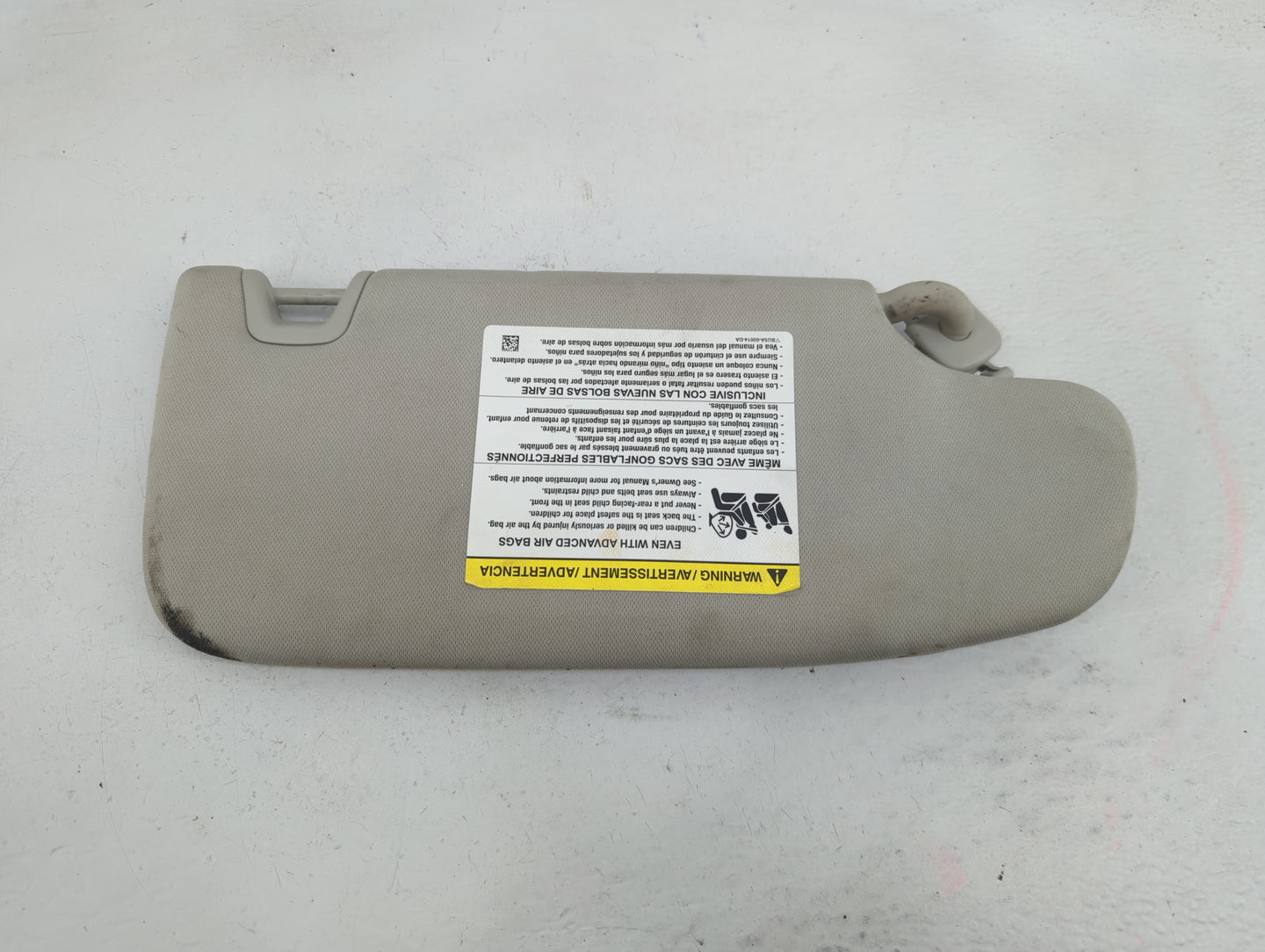 2013-2014 Ford Fusion Sun Visor Shade Replacement Passenger Right Mirror Fits Fits 2013 2014 OEM Used Auto Parts - Oemusedau
