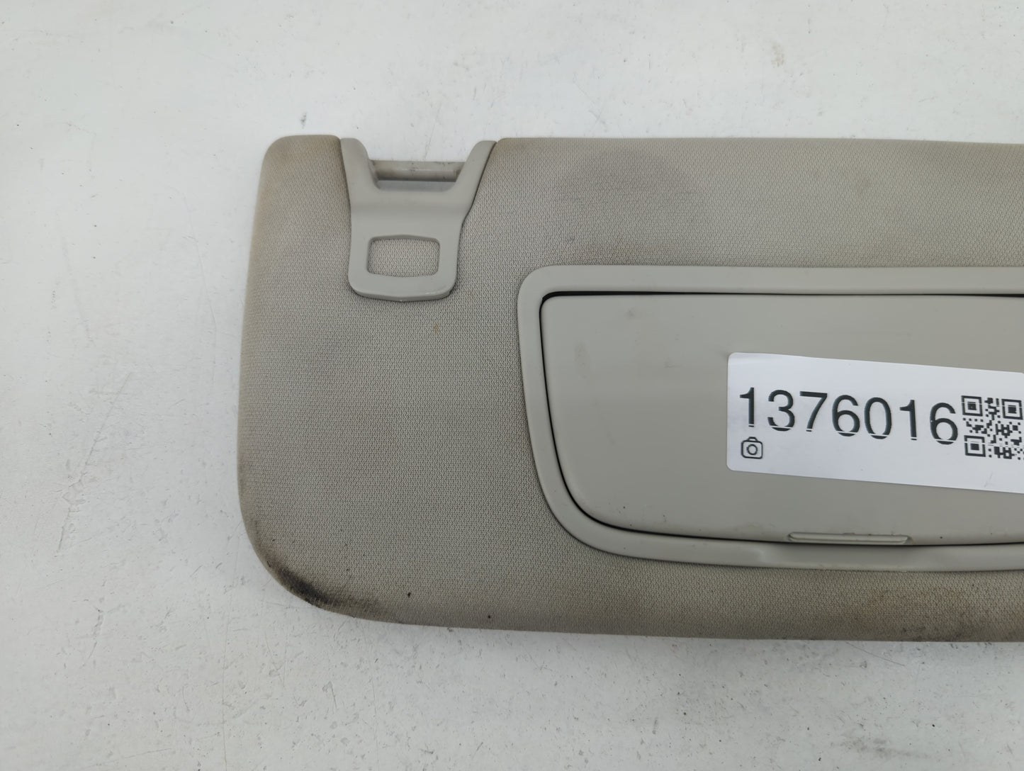 2013-2014 Ford Fusion Sun Visor Shade Replacement Passenger Right Mirror Fits Fits 2013 2014 OEM Used Auto Parts - Oemusedau