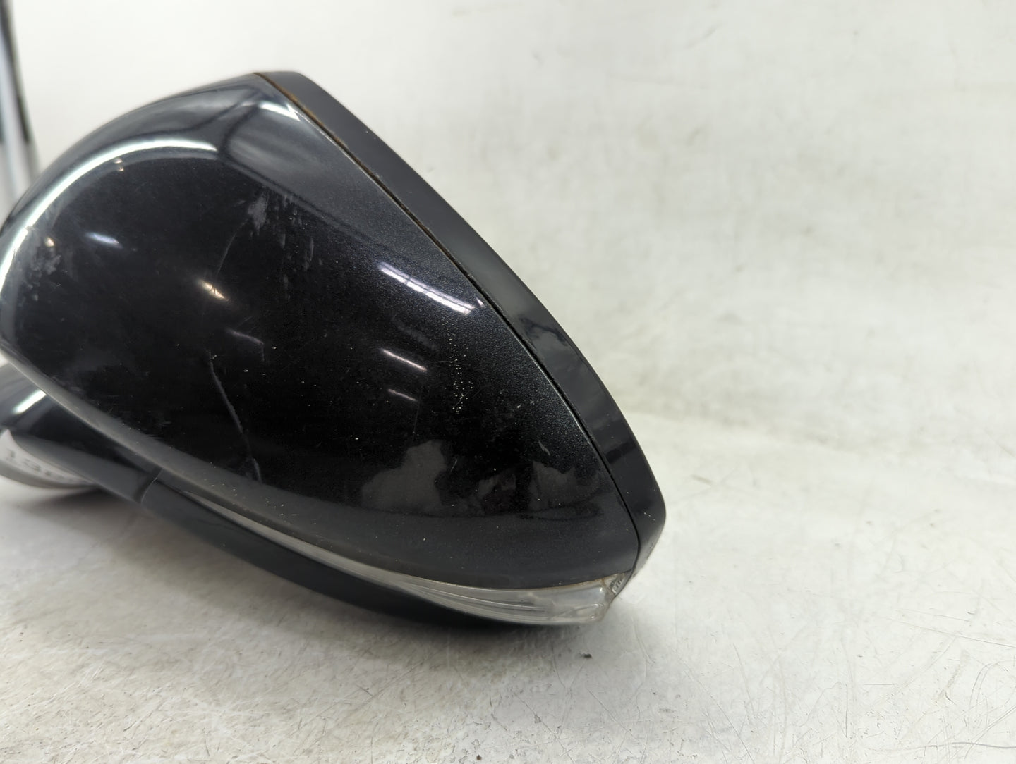 2013-2014 Ford Fusion Driver Side View Mirror - Left Door Mirror OEM Used - Oemusedautoparts1.com