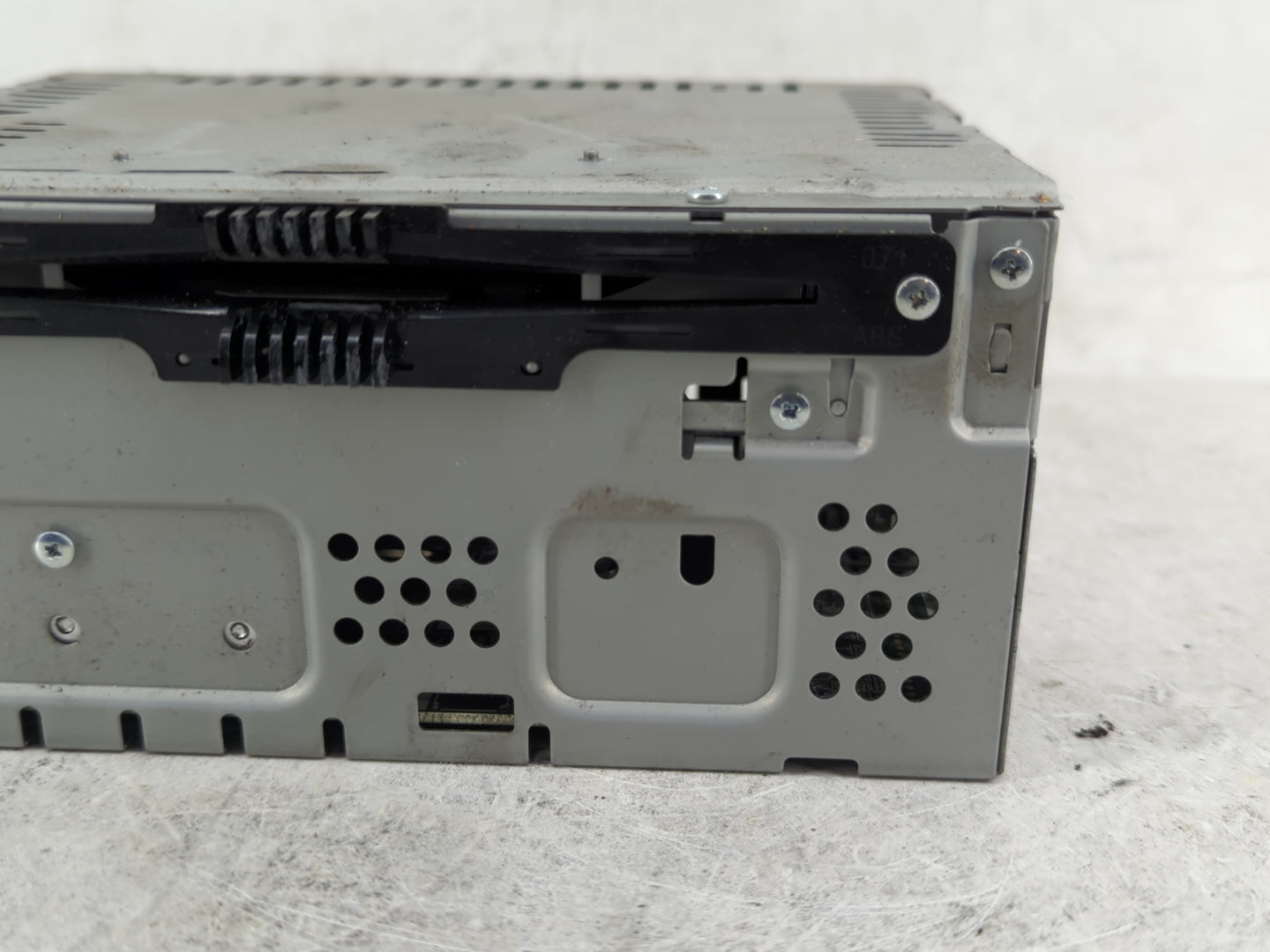2013-2015 Ford Fusion Radio AM FM Cd Player Receiver Replacement P/N:DS7T-19C107-BJ Fits Fits 2013 2014 2015 OEM Used Auto P