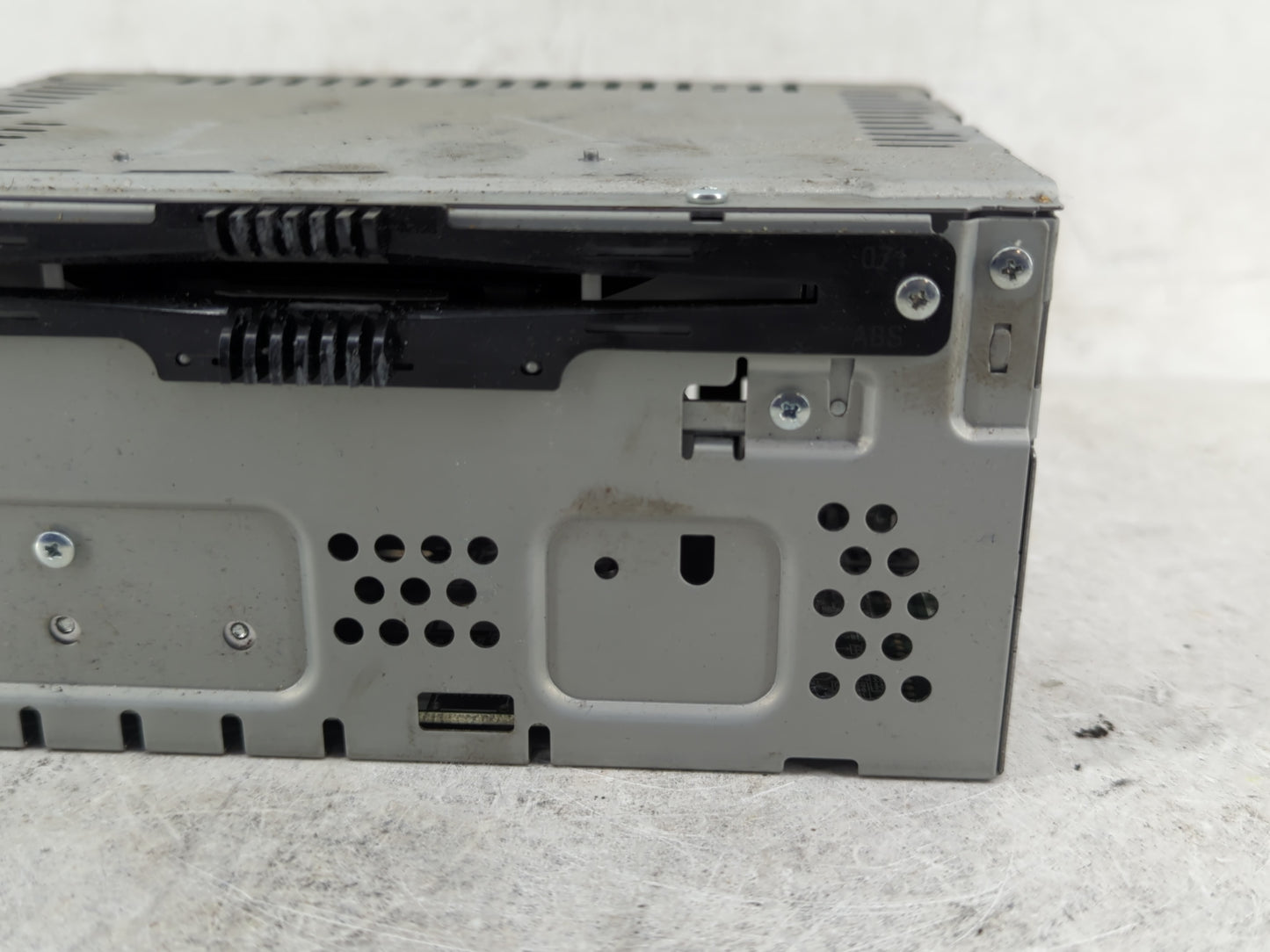 2013-2015 Ford Fusion Radio AM FM Cd Player Receiver Replacement P/N:DS7T-19C107-BJ Fits Fits 2013 2014 2015 OEM Used Auto P