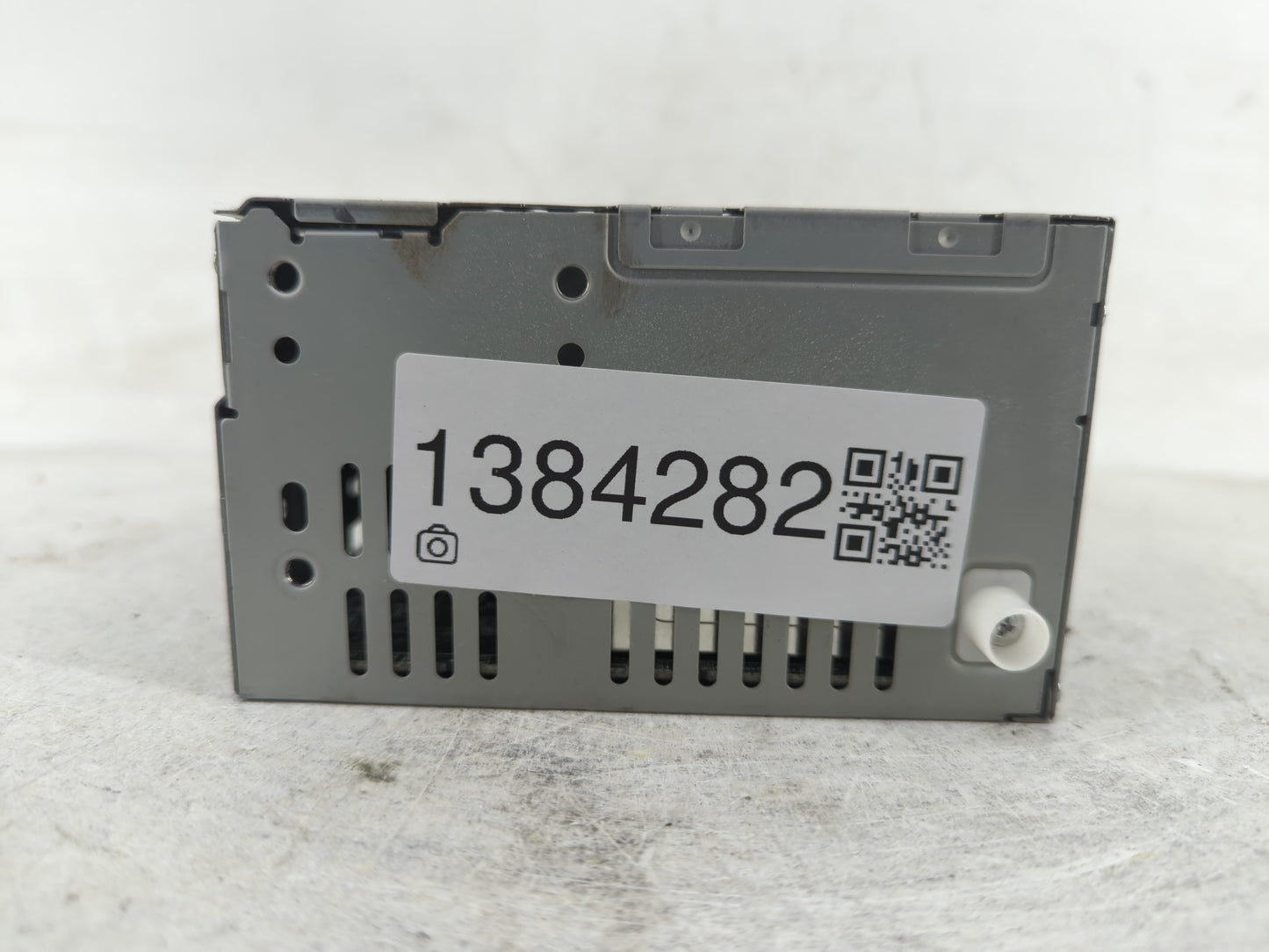 2013-2015 Ford Fusion Radio AM FM Cd Player Receiver Replacement P/N:DS7T-19C107-BJ Fits Fits 2013 2014 2015 OEM Used Auto P