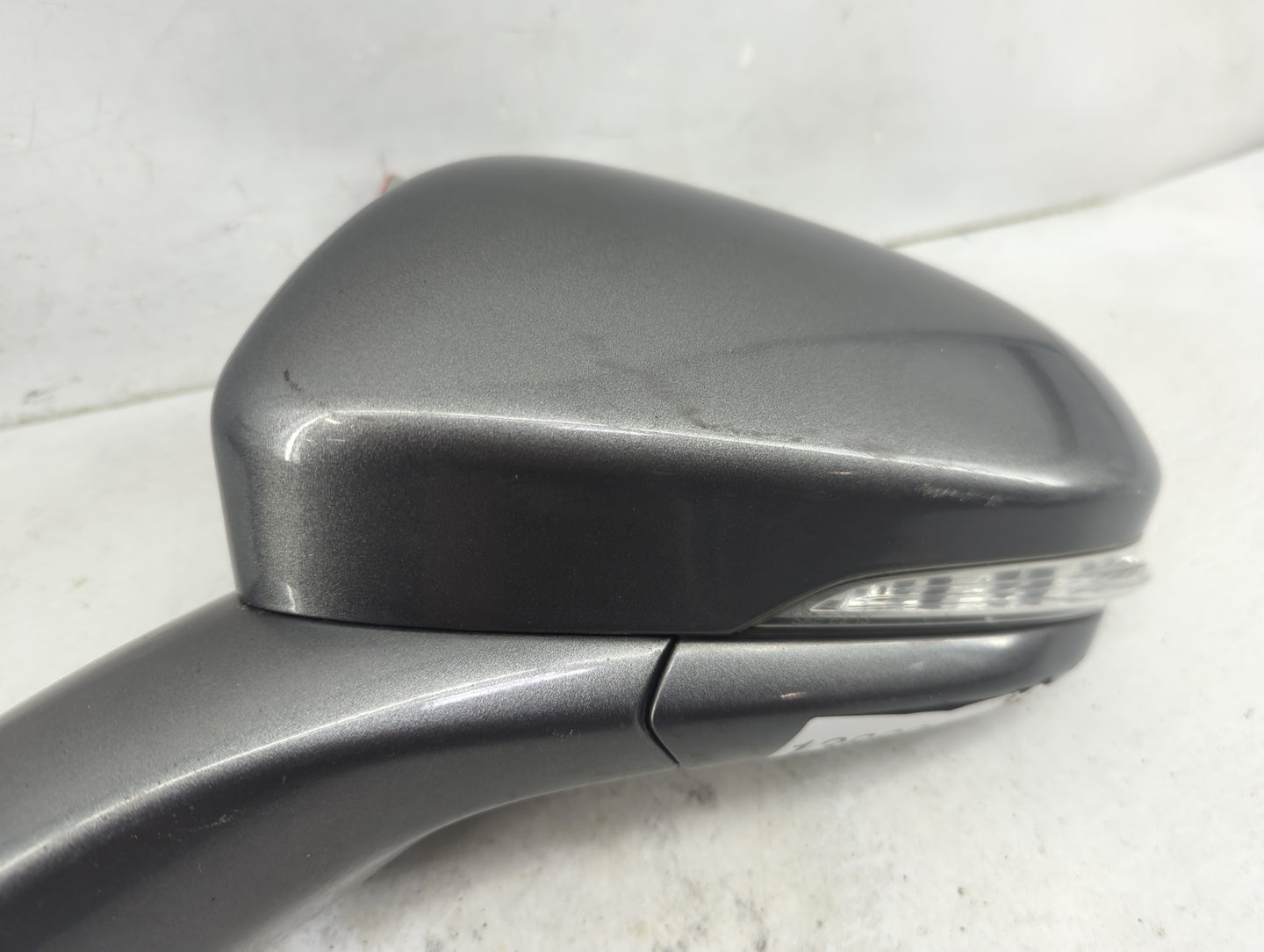 2013-2014 Ford Fusion Driver Side View Mirror - Left Door Mirror OEM Used - Oemusedautoparts1.com