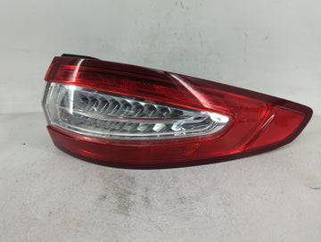 2013-2016 Ford Fusion Tail Light Assembly Passenger Right OEM P/N:DS73-13404-AG Fits Fits 2013 2014 2015 2016 OEM Used Auto 