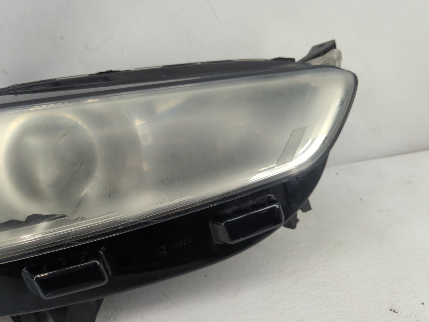 2013-2016 Ford Fusion Passenger Right Oem Head Light Headlight Lamp - Oemusedautoparts1.com