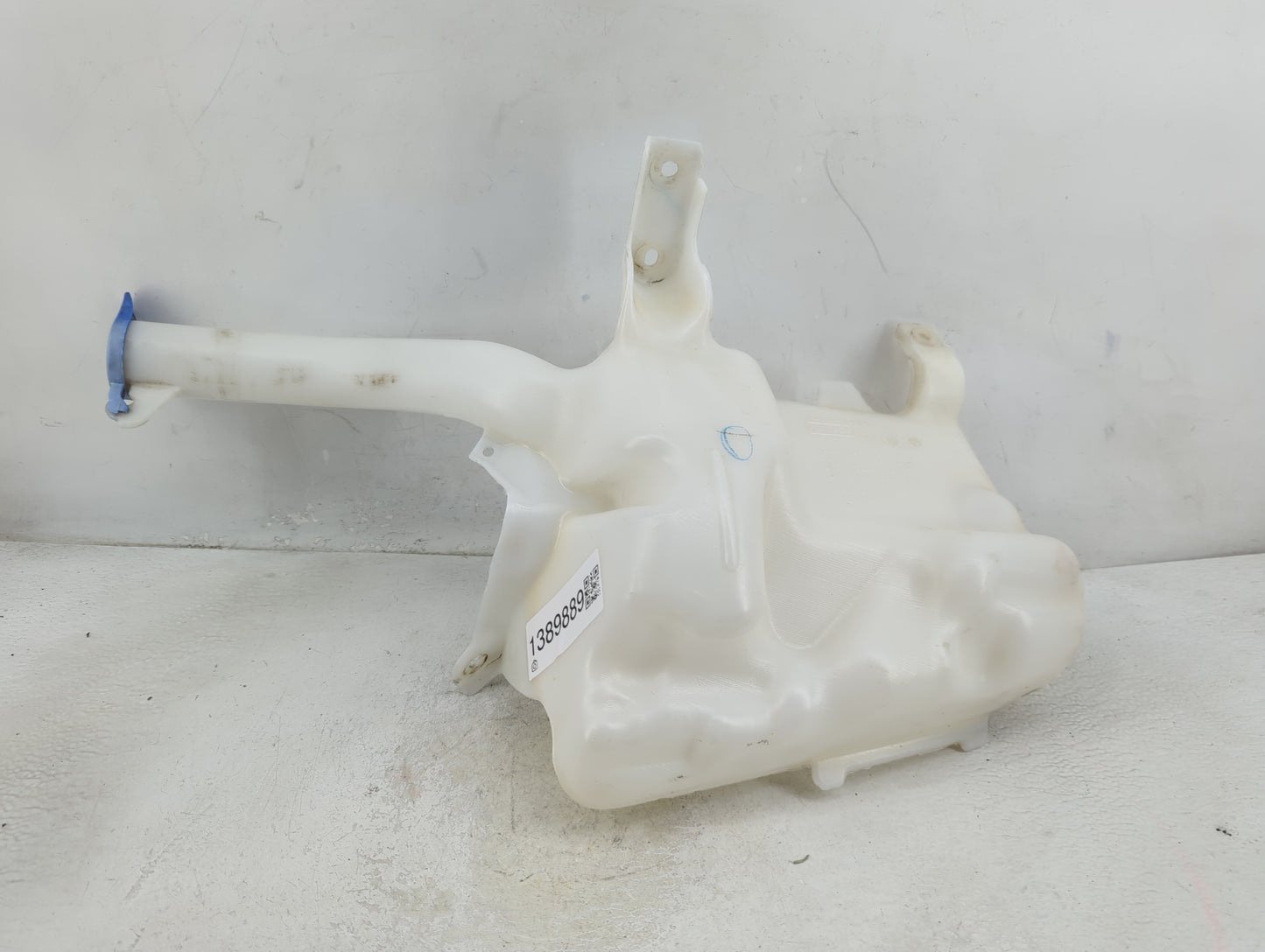 2013-2014 Ford Fusion Windshield Washer Fluid Reservoir Bottle Oem - Oemusedautoparts1.com