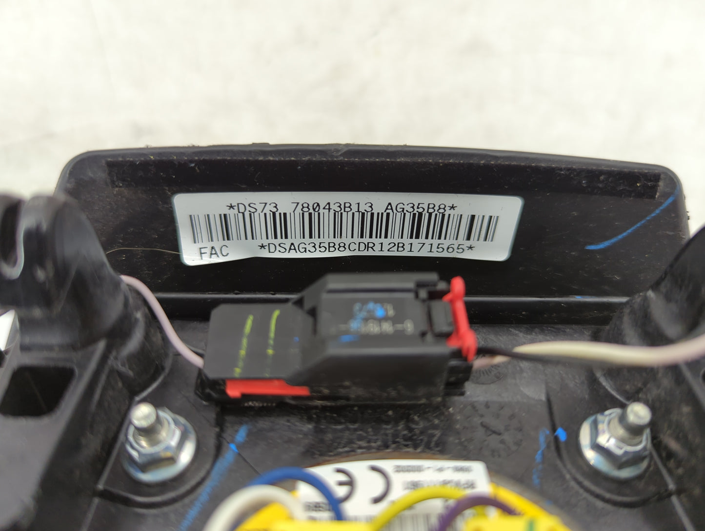 2013-2014 Ford Fusion Air Bag Driver Left Steering Wheel Mounted Fits Fits 2013 2014 OEM Used Auto Parts - Oemusedautoparts1