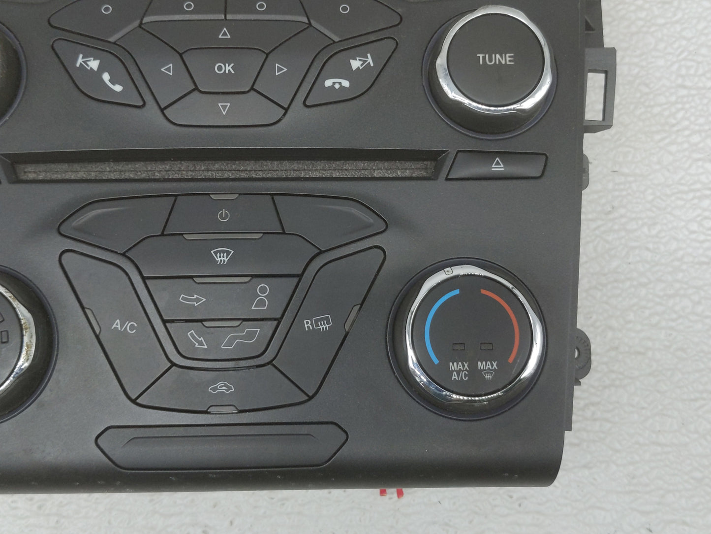 2013-2013 Ford Fusion Radio Control Panel - Oemusedautoparts1.com