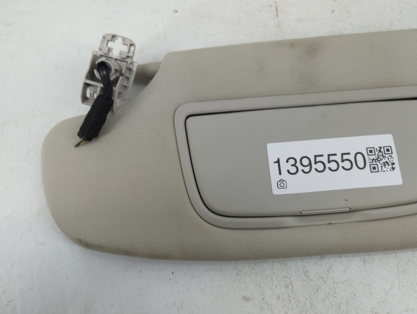 2013-2014 Ford Fusion Sun Visor Shade Replacement Driver Left Mirror Fits Fits 2013 2014 OEM Used Auto Parts - Oemusedautopa