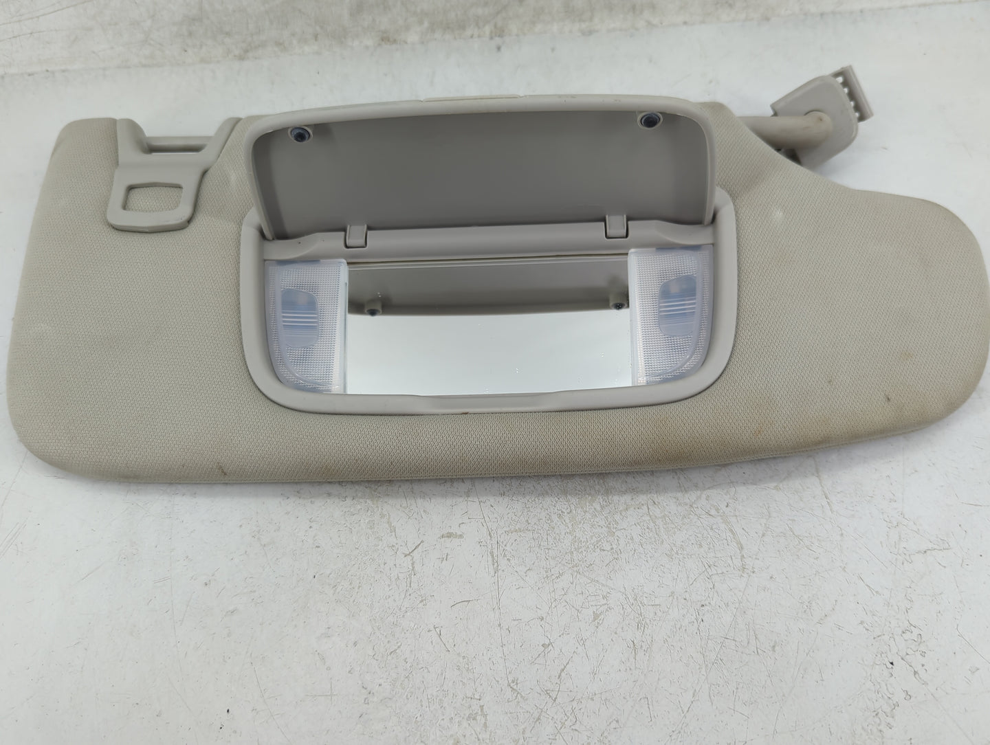 2013-2014 Ford Fusion Sun Visor Shade Replacement Passenger Right Mirror Fits Fits 2013 2014 OEM Used Auto Parts - Oemusedau