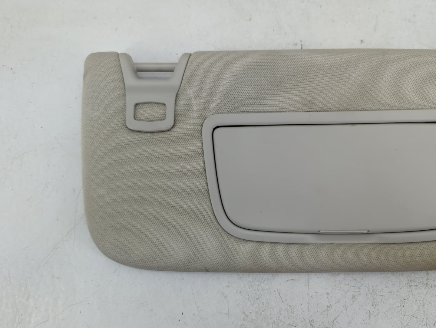 2013-2014 Ford Fusion Sun Visor Shade Replacement Passenger Right Mirror Fits Fits 2013 2014 OEM Used Auto Parts - Oemusedau