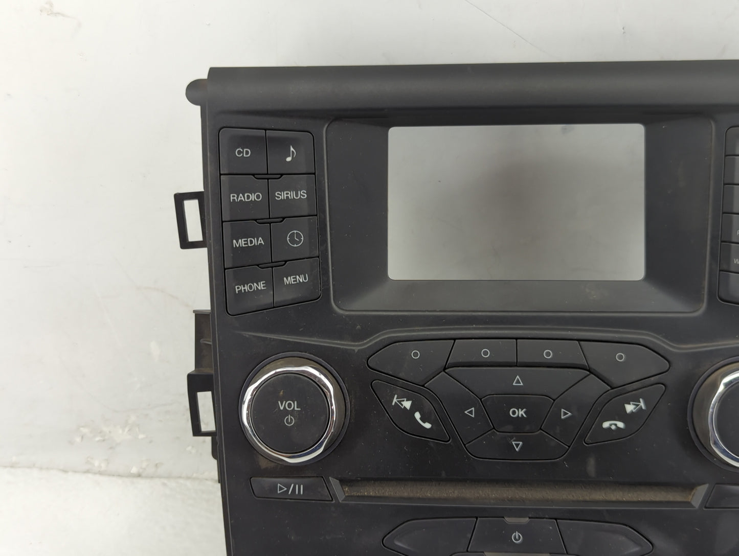 2013 Ford Fusion Radio AM FM Cd Player Receiver Replacement P/N:DS7T-18E243-EU Fits OEM Used Auto Parts - Oemusedautoparts1.