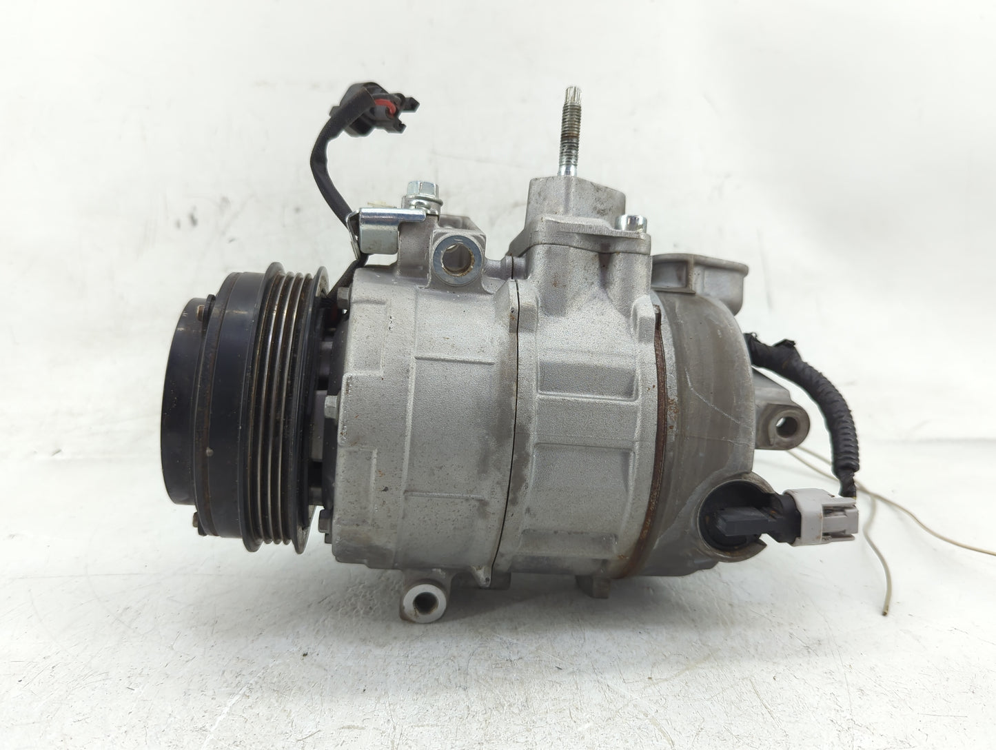 2013-2018 Ford Fusion Air Conditioning A/c Ac Compressor Oem - Oemusedautoparts1.com
