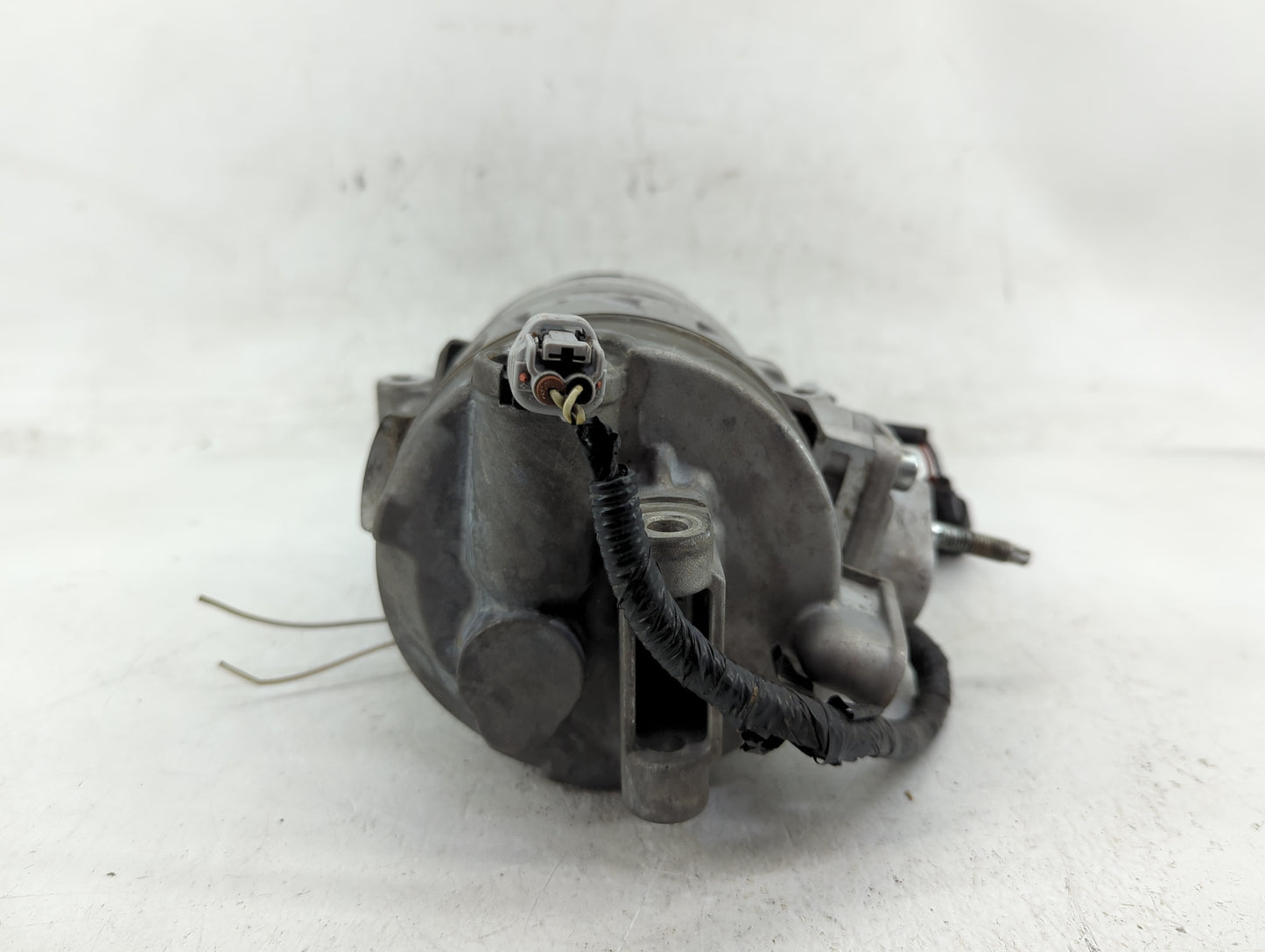 2013-2018 Ford Fusion Air Conditioning A/c Ac Compressor Oem - Oemusedautoparts1.com