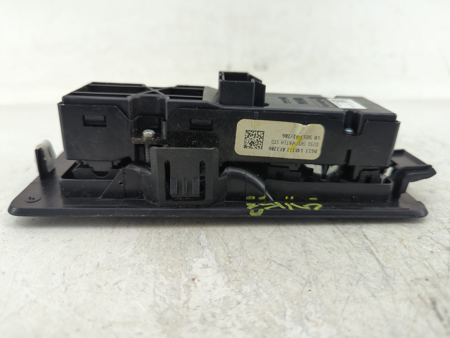 2013-2020 Ford Fusion Master Power Window Switch Replacement Driver Side Left P/N:DG1T-14548-ACW Fits OEM Used Auto Parts - 