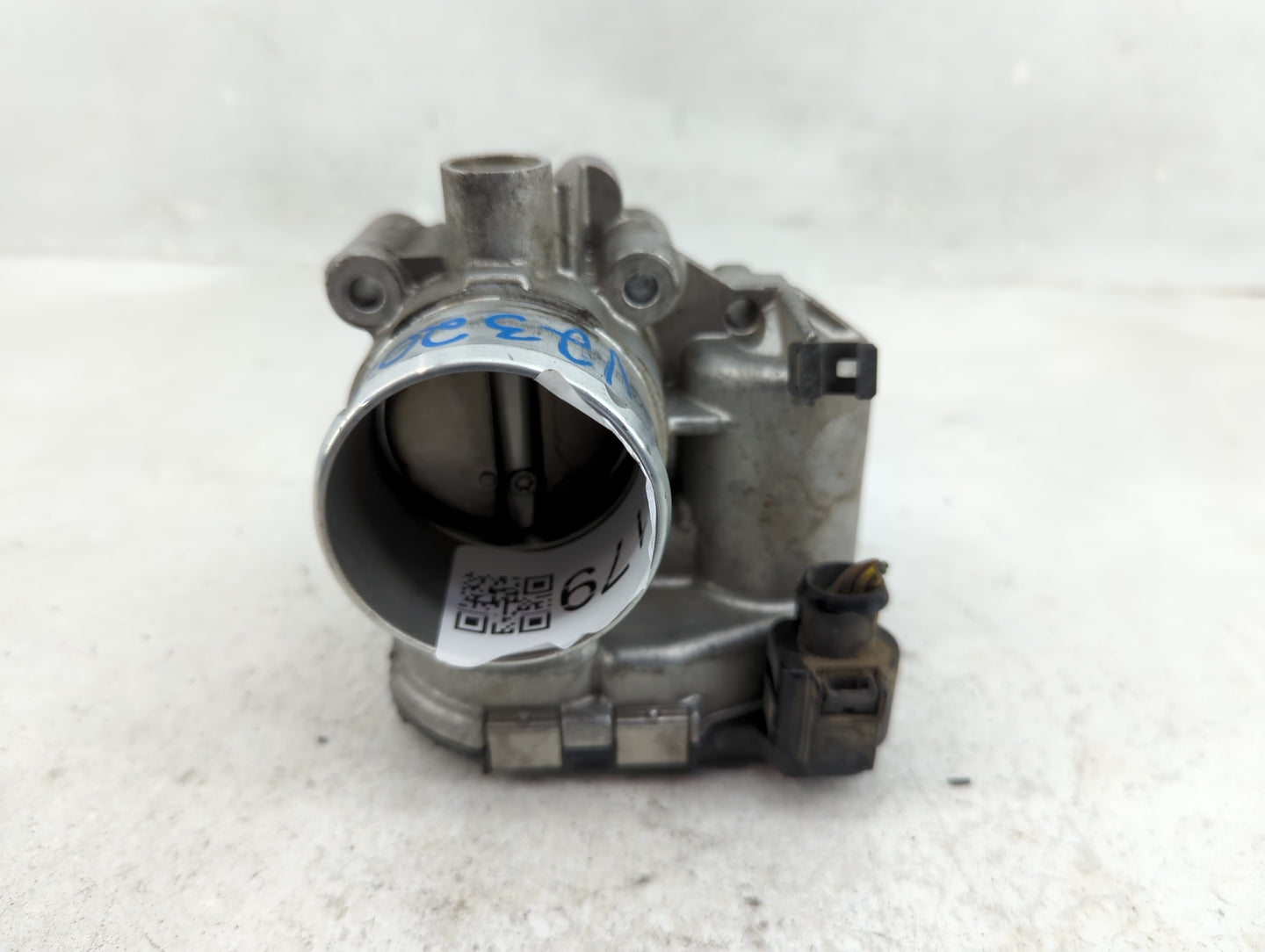 2013-2014 Ford Fusion Throttle Body P/N:7S7G-9F991-CA 0280750535 Fits Fits 2013 2014 2015 2016 2017 2018 2019 OEM Used Auto 