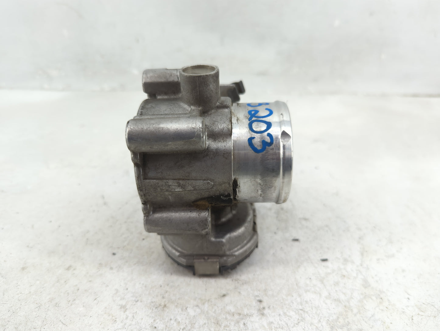 2013-2014 Ford Fusion Throttle Body P/N:7S7G-9F991-CA 0280750535 Fits Fits 2013 2014 2015 2016 2017 2018 2019 OEM Used Auto 