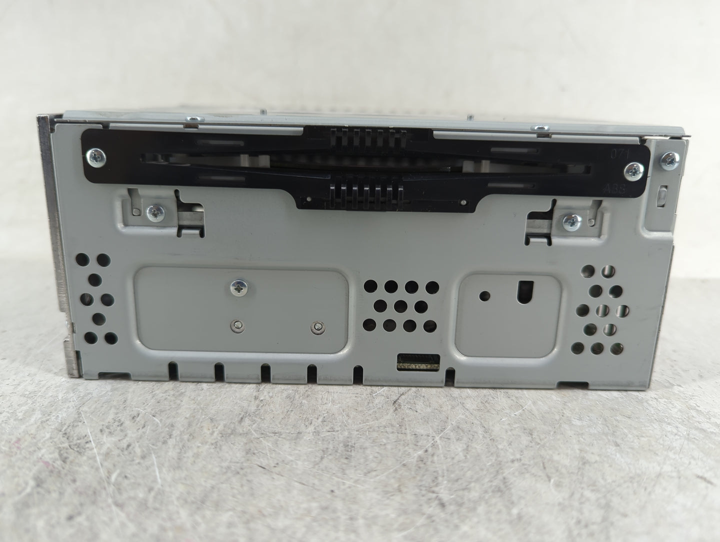 2013-2015 Ford Fusion Radio AM FM Cd Player Receiver Replacement P/N:DS7T-19C107-BH Fits Fits 2013 2014 2015 OEM Used Auto P