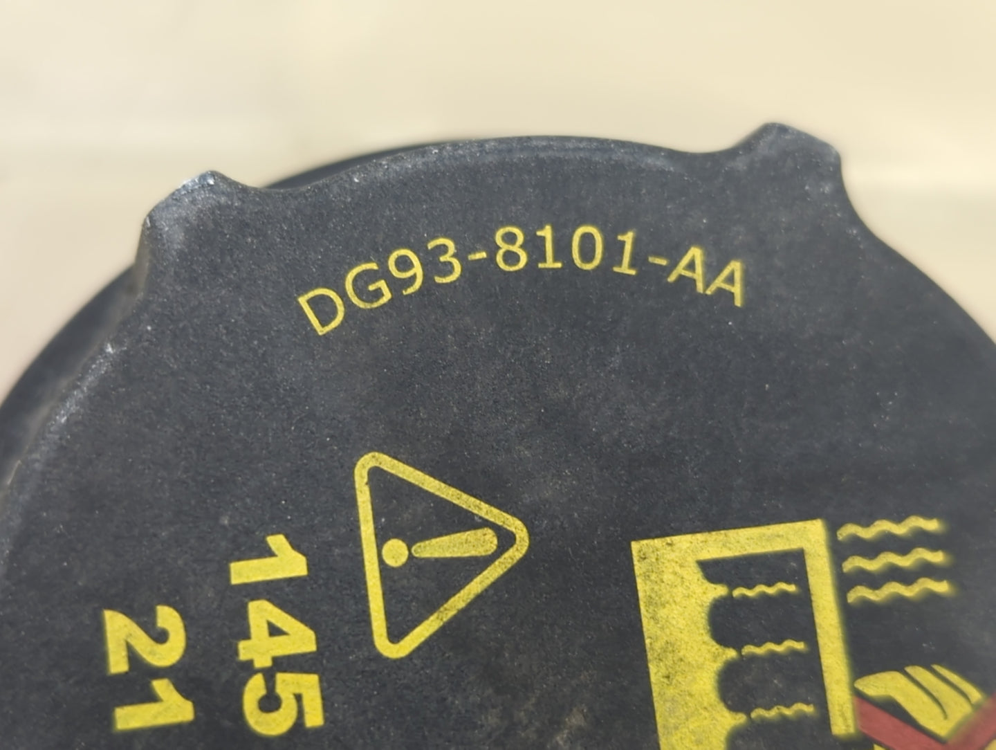 2013-2016 Ford Fusion Radiator Coolant Overflow Expansion Tank Bottle 1410258 - Oemusedautoparts1.com