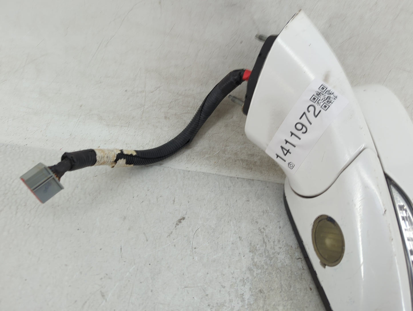 2013 Ford Fusion Driver Side View Mirror - Left Door Mirror OEM Used - Oemusedautoparts1.com