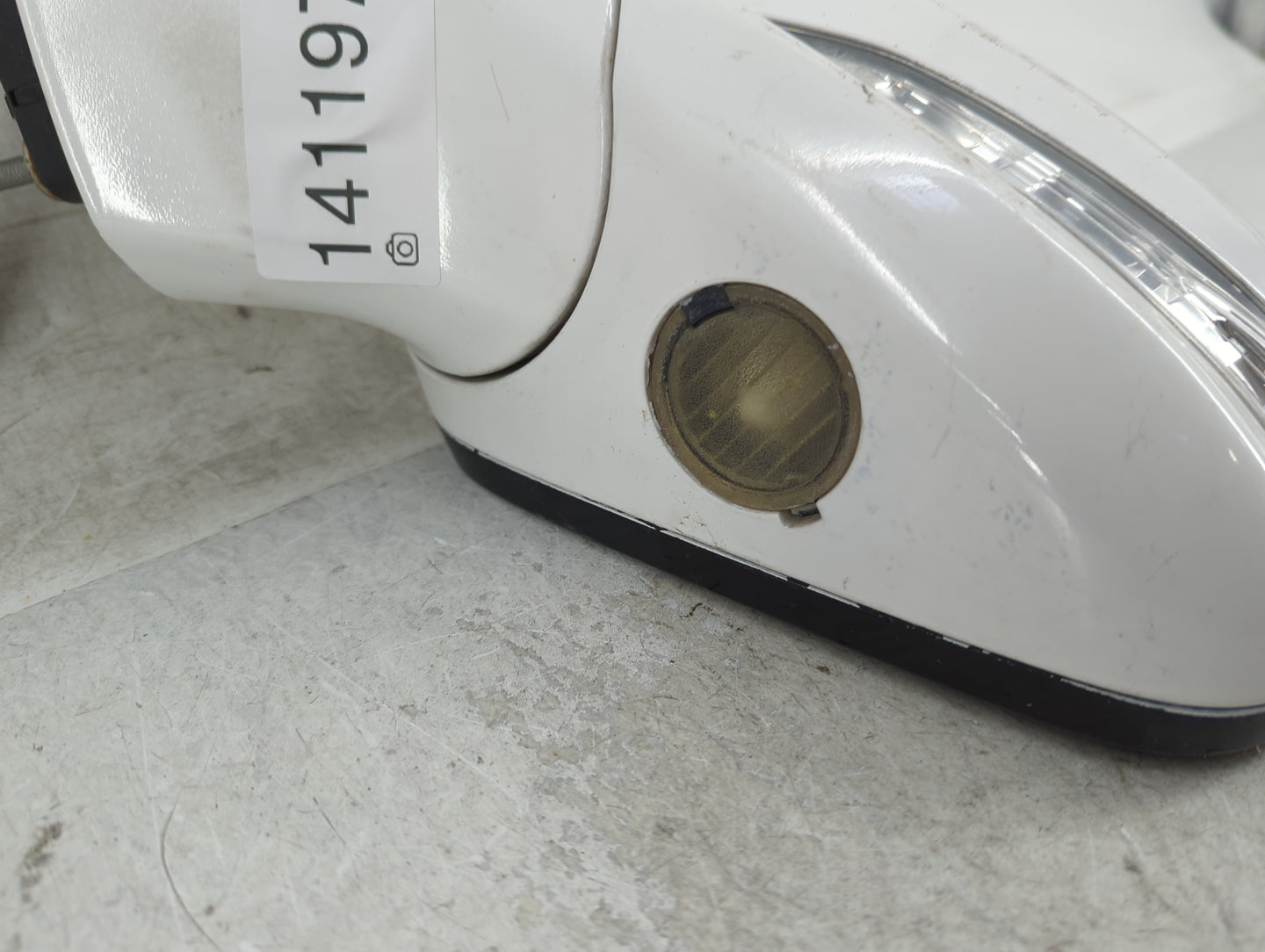 2013 Ford Fusion Driver Side View Mirror - Left Door Mirror OEM Used - Oemusedautoparts1.com