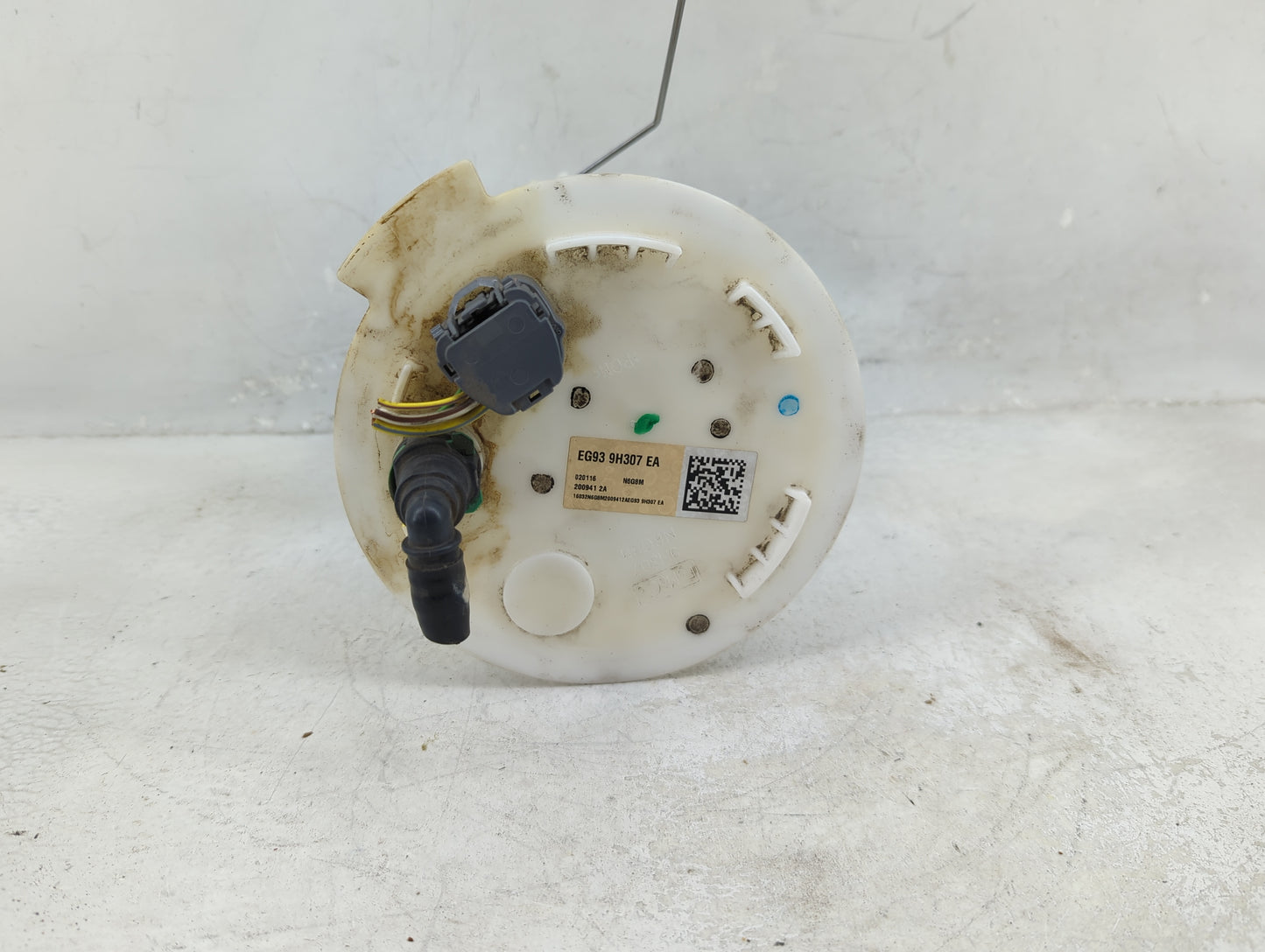 2013-2014 Ford Fusion Electrical Gas Fuel Pump Assembly - Oemusedautoparts1.com