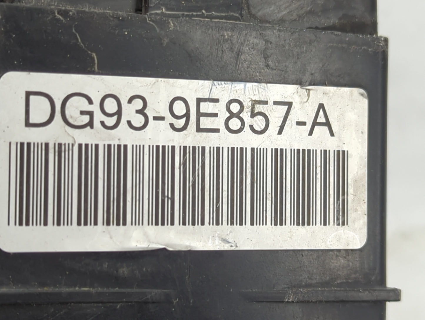 2013 Ford Fusion Fuel Vapor Charcoal Canister 1412636 - Oemusedautoparts1.com