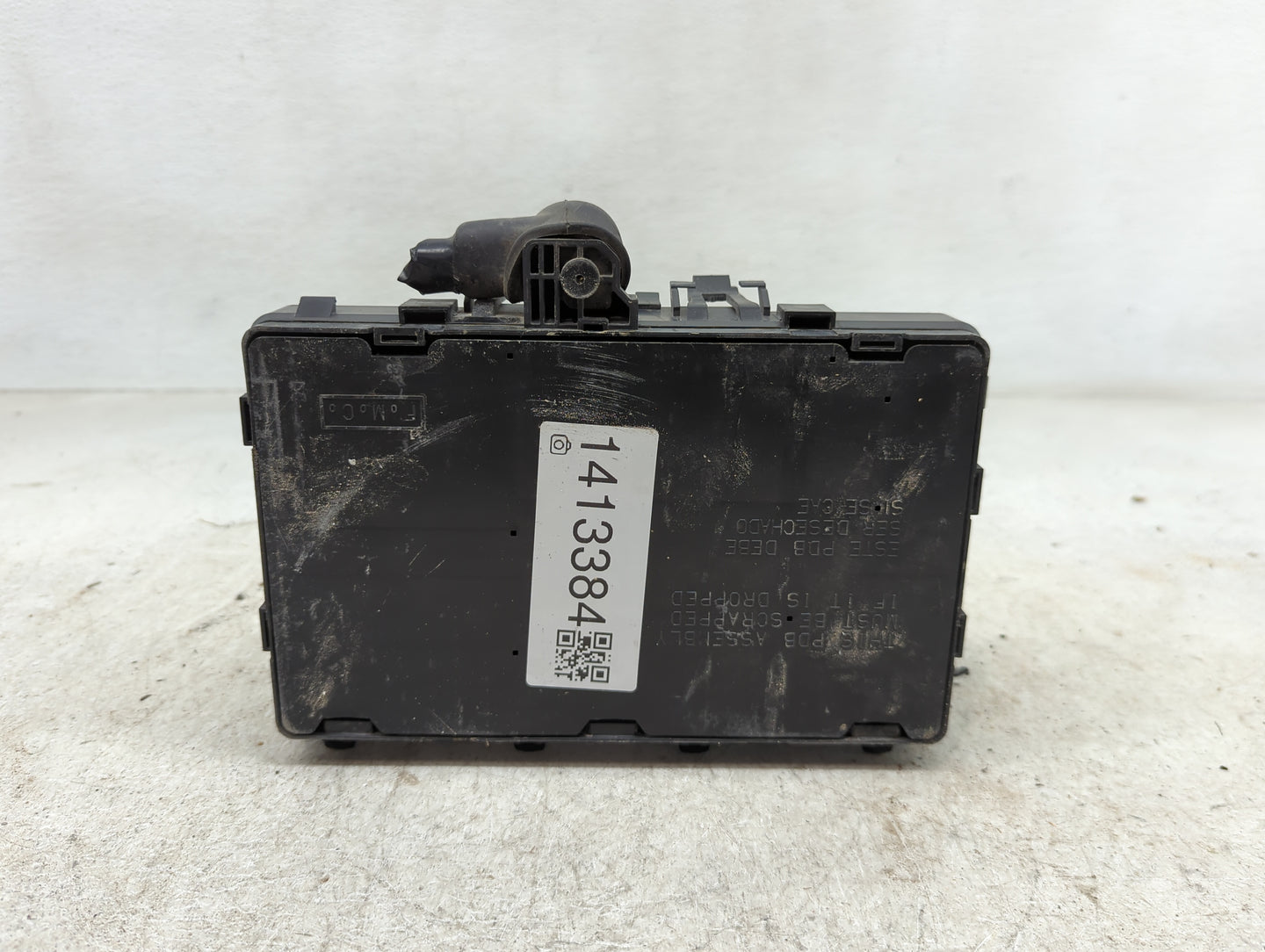 2013-2014 Ford Fusion Fusebox Fuse Box Panel Relay Module P/N:DG9T 14A067BF Fits Fits 2013 2014 OEM Used Auto Parts - Oemuse